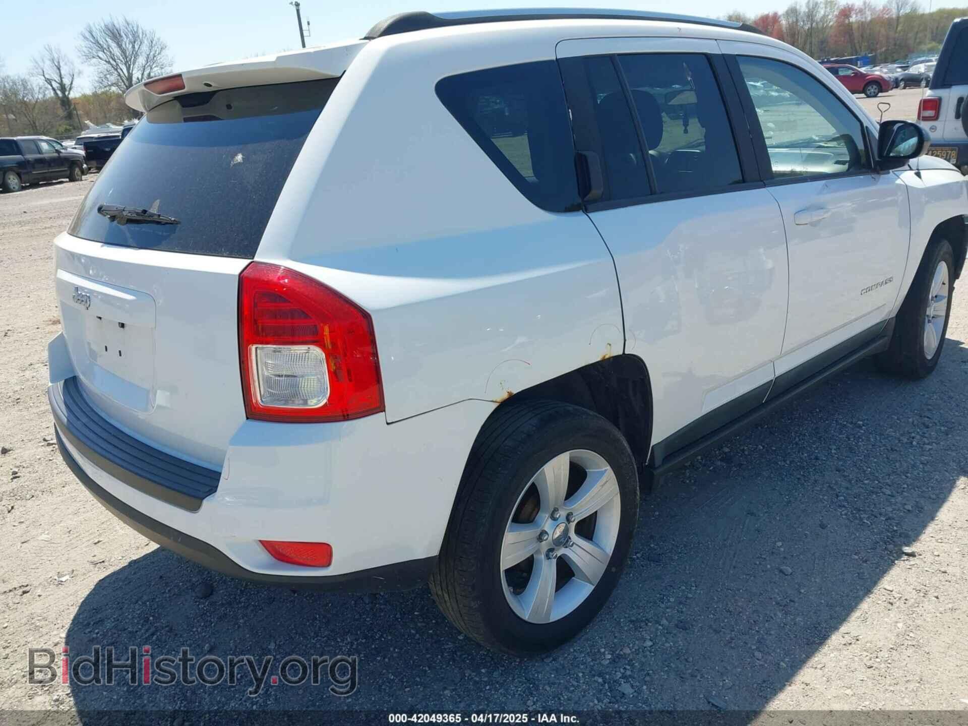 2011 JEEP COMPASS - VIN: 1J4NT1FA2BD240921 - Фото 4