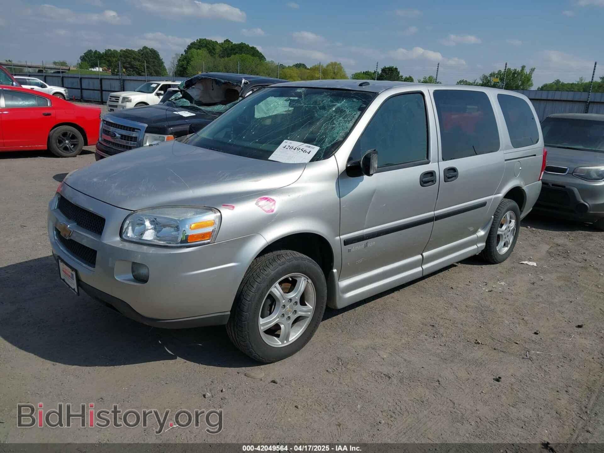 2008 CHEVROLET UPLANDER - VIN: 1GNDV23W18D151908 - Фото 2