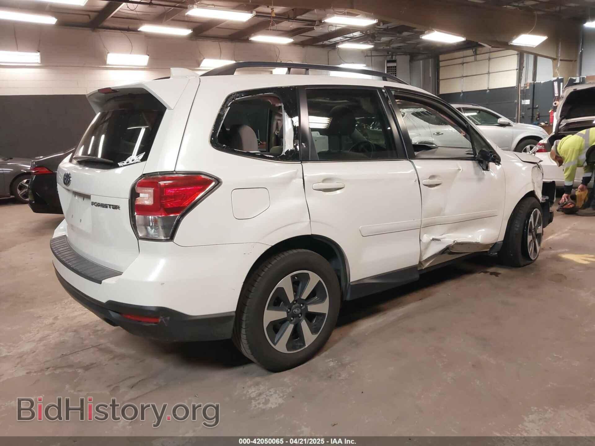 2018 SUBARU FORESTER - VIN: JF2SJAEC6JH547549 - Фото 4