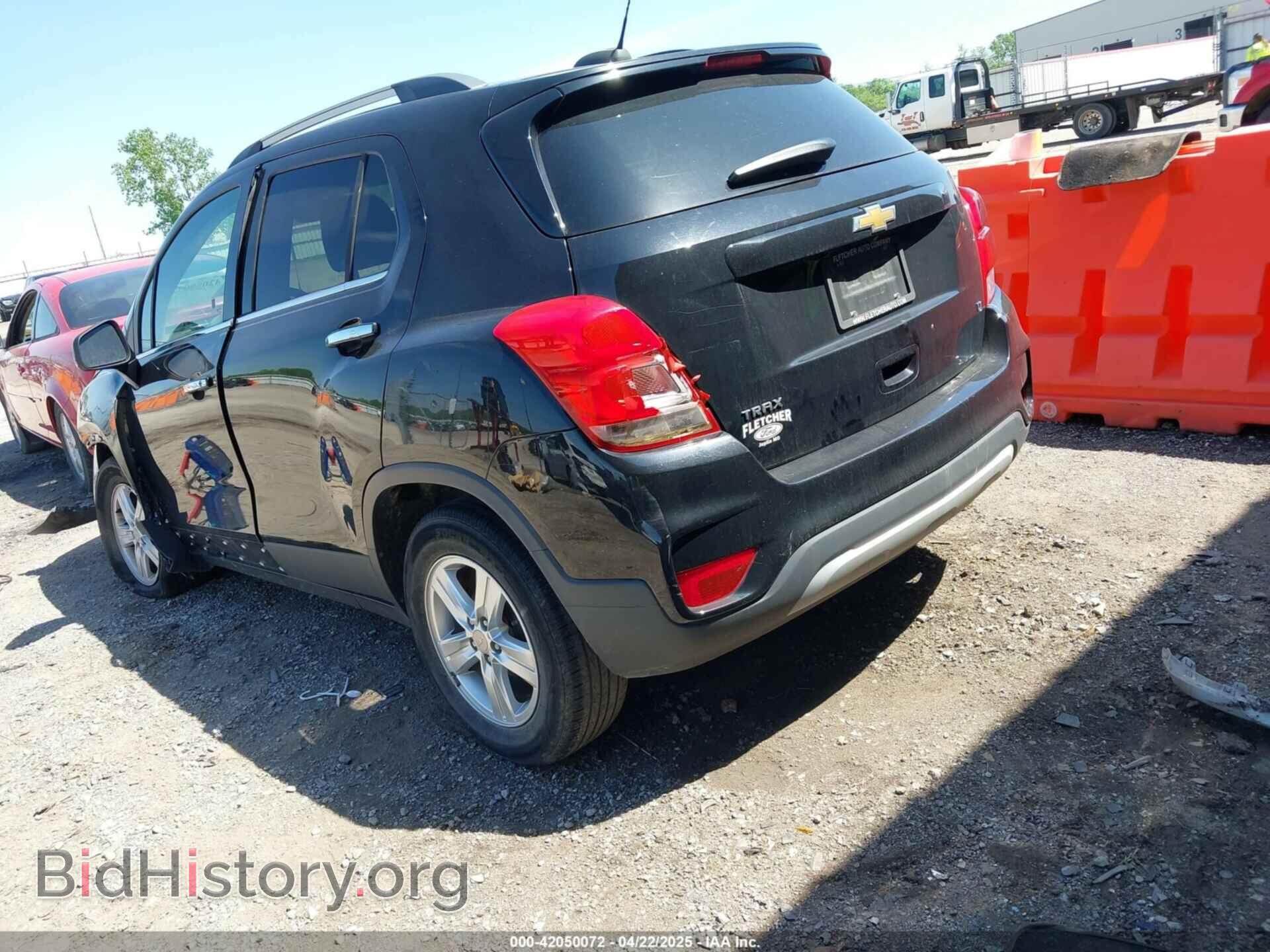 2017 CHEVROLET TRAX - VIN: 3GNCJLSB3HL285549 - Фото 3