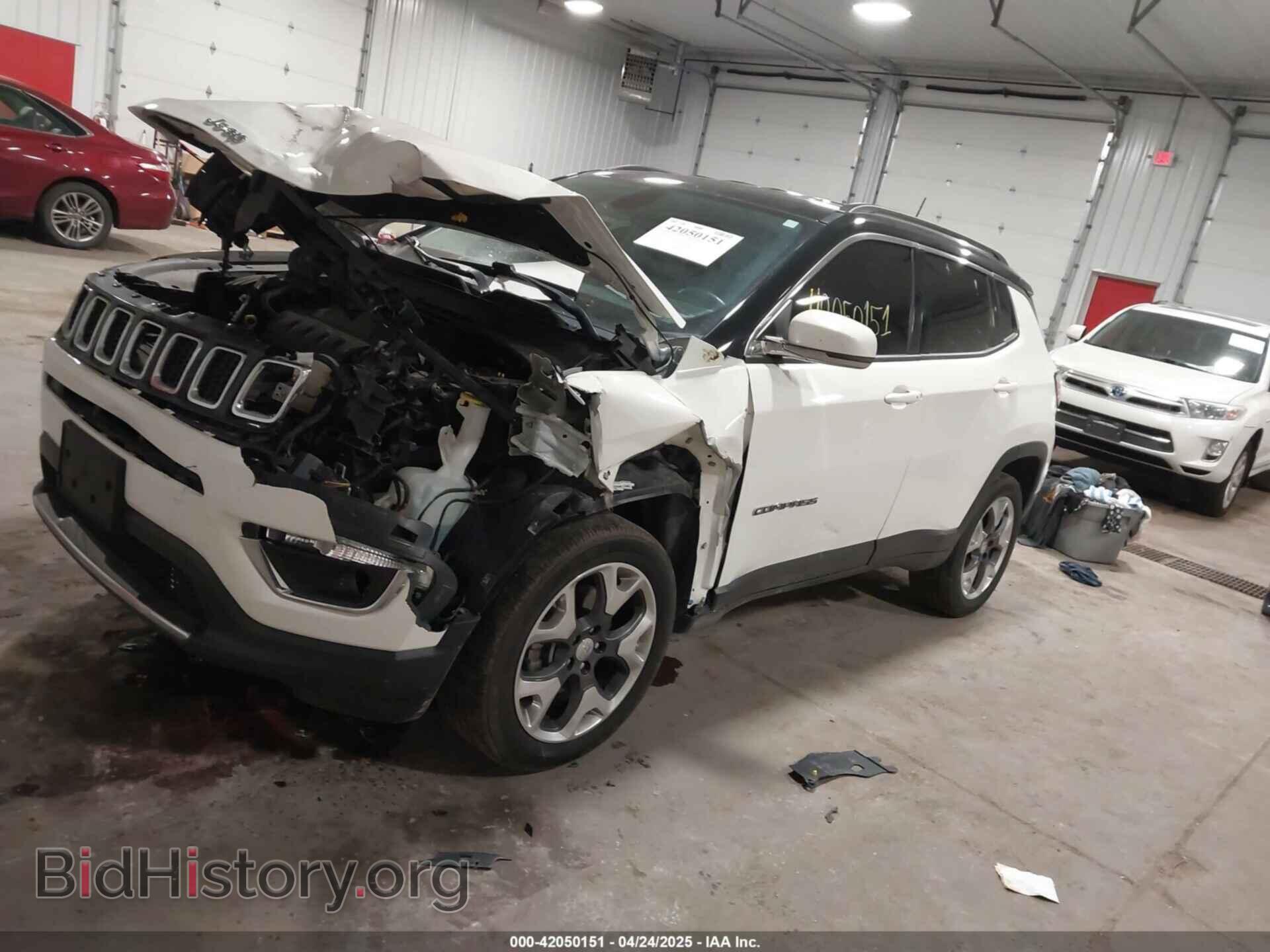 2018 JEEP COMPASS - VIN: 3C4NJDCB1JT180200 - Фото 2