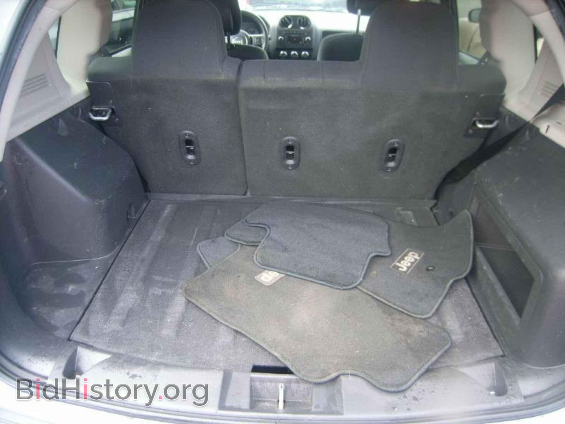 2012 JEEP COMPASS - VIN: 1C4NJDBB0CD669651 - Photo 4