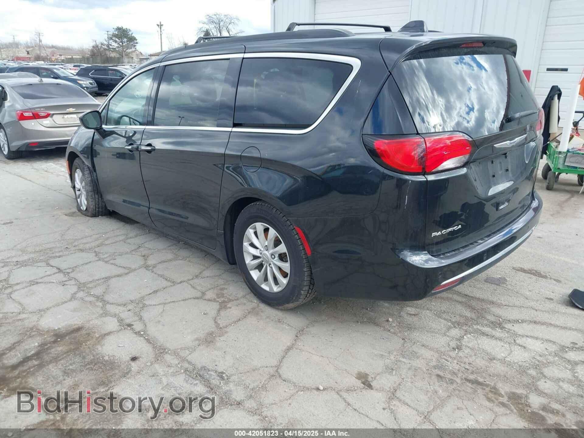 2019 CHRYSLER PACIFICA - VIN: 2C4RC1FG4KR576868 - Photo 3
