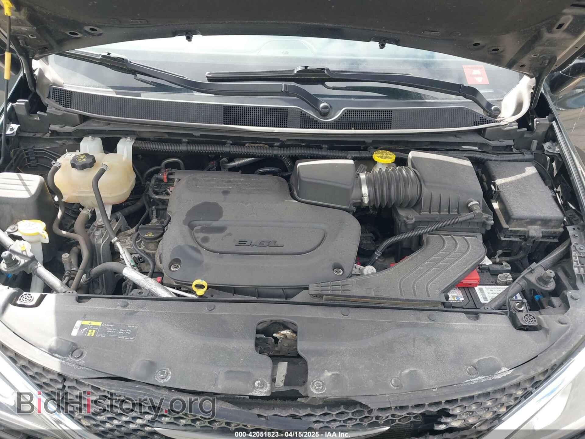 2019 CHRYSLER PACIFICA - VIN: 2C4RC1FG4KR576868 - Photo 10