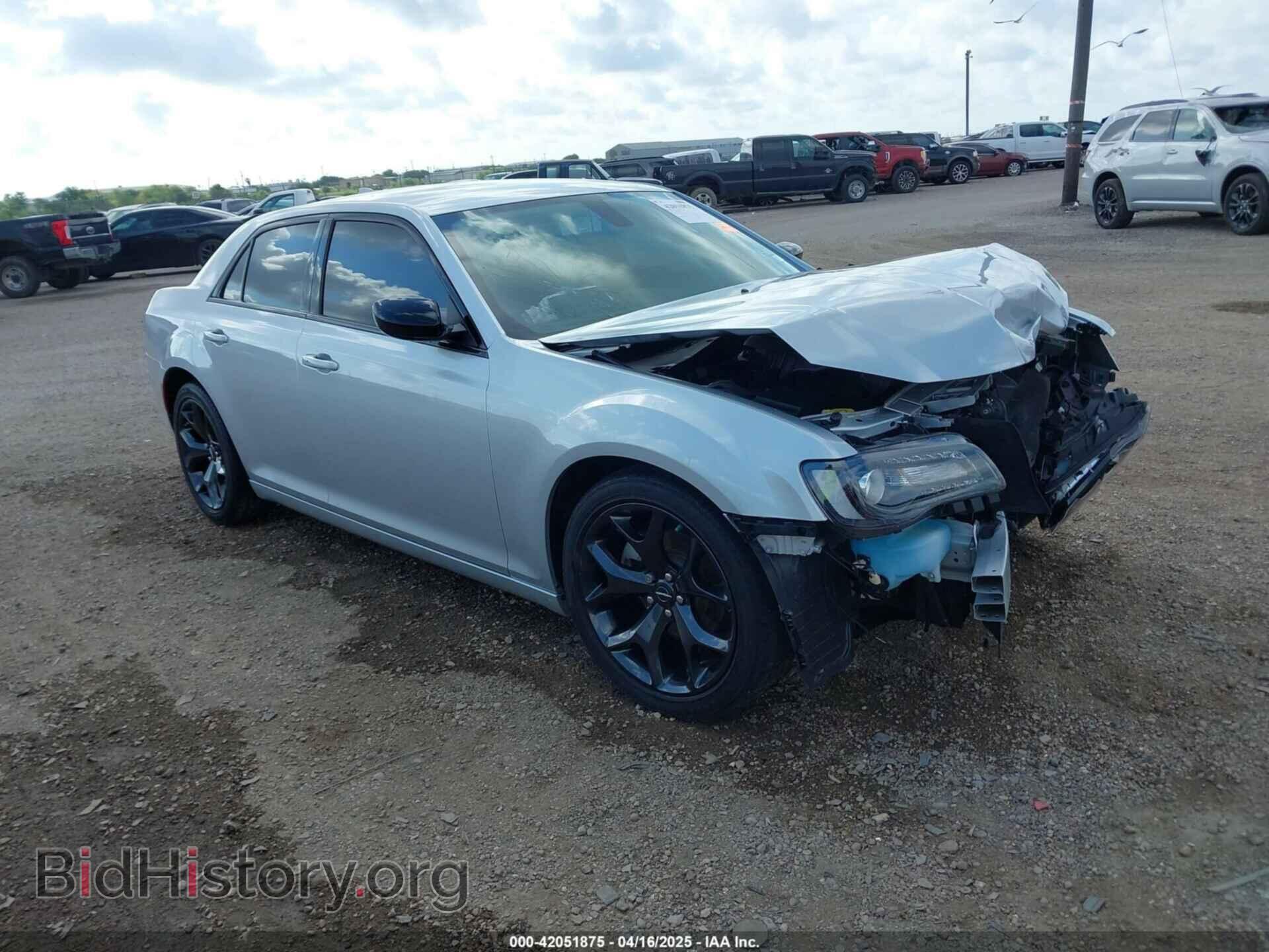 Photo 2C3CCAAG4PH577453 - CHRYSLER 300 2023