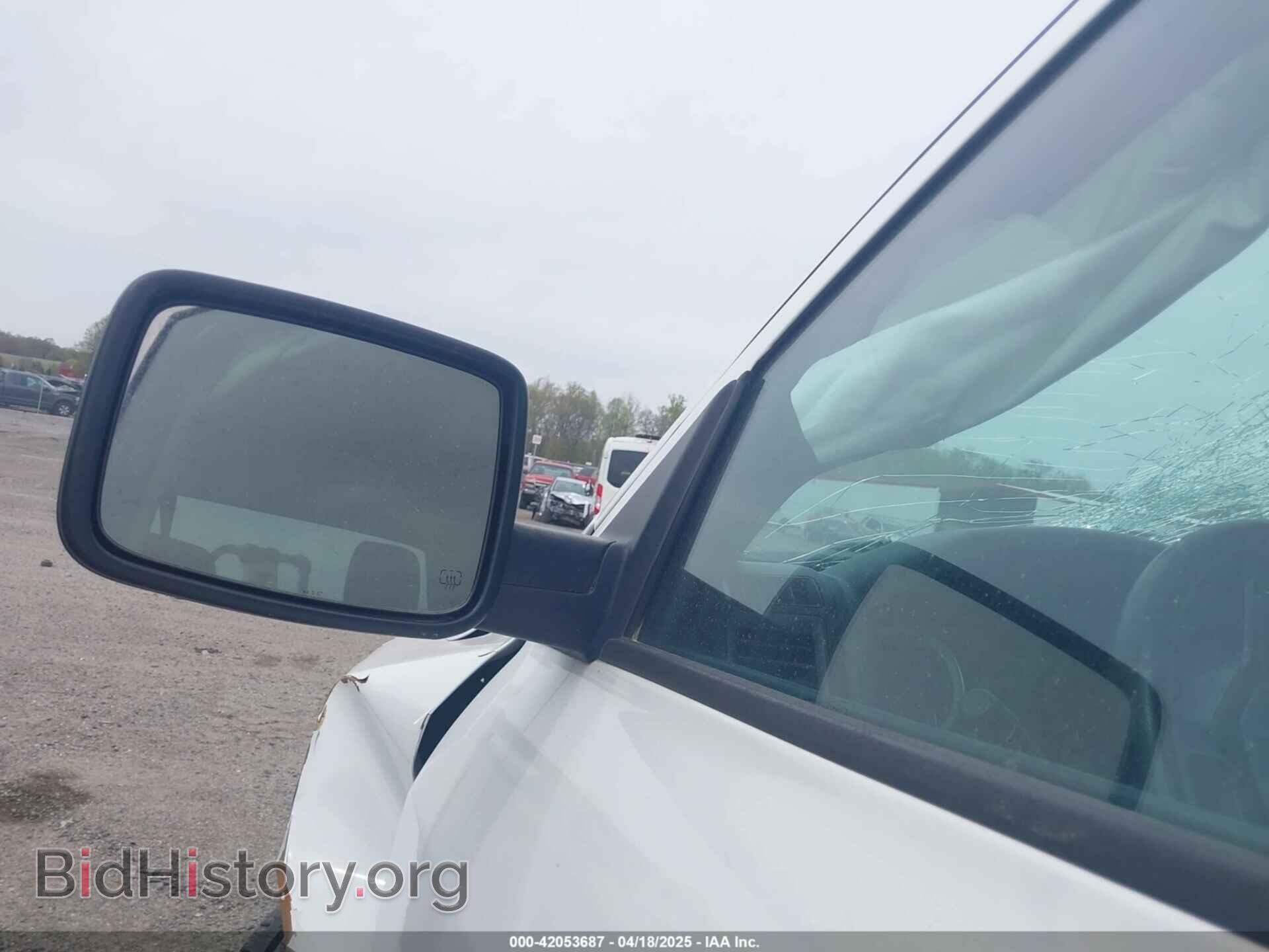2018 RAM 1500 - VIN: 1C6RR7FG6JS254318 - Фото 9