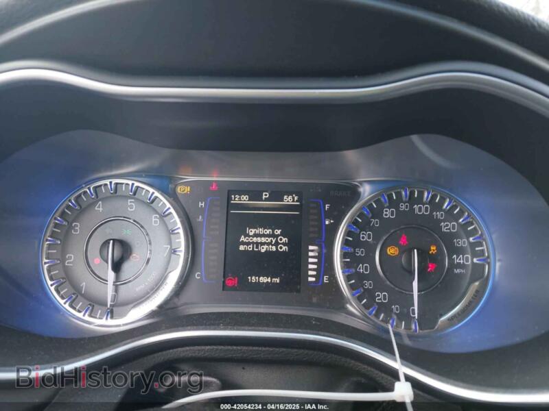 2015 Chrysler 200 (VIN 1C3CCCAB3FN608357) — photo 7 of 21
