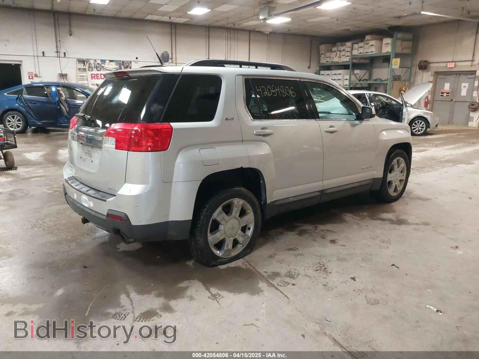 2011 GMC TERRAIN - VIN: 2CTFLVE55B6280774 - Photo 4