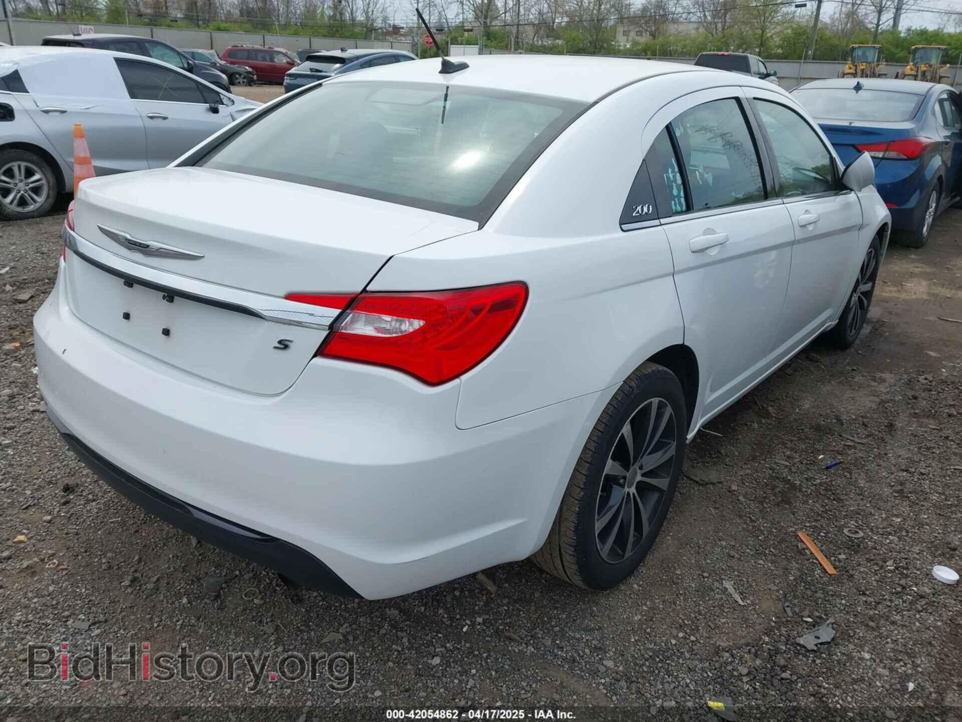2014 CHRYSLER 200 - VIN: 1C3CCBBB7EN176881 - Photo 4
