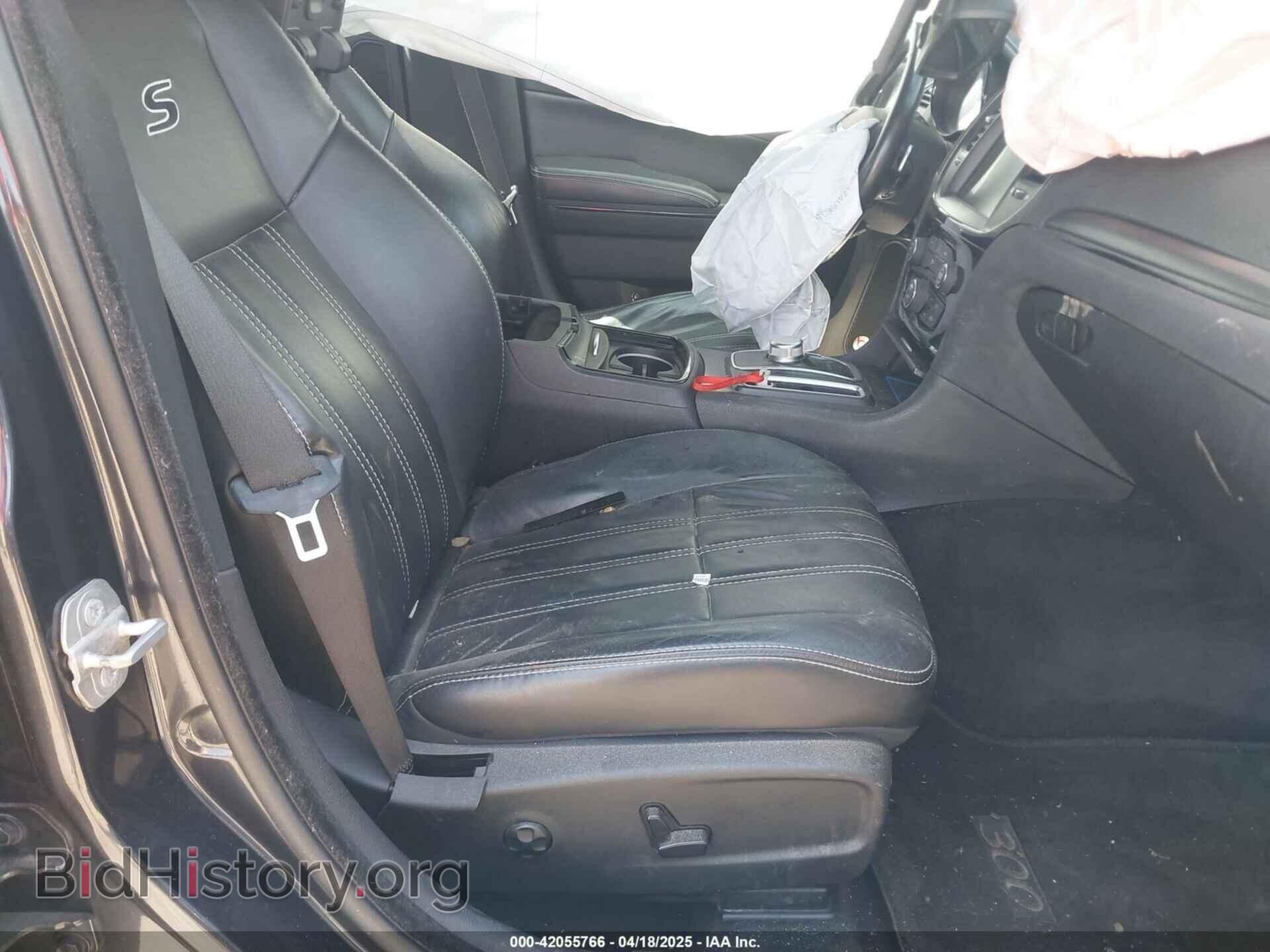 2015 CHRYSLER 300 - VIN: 2C3CCAGG3FH876440 - Фото 5
