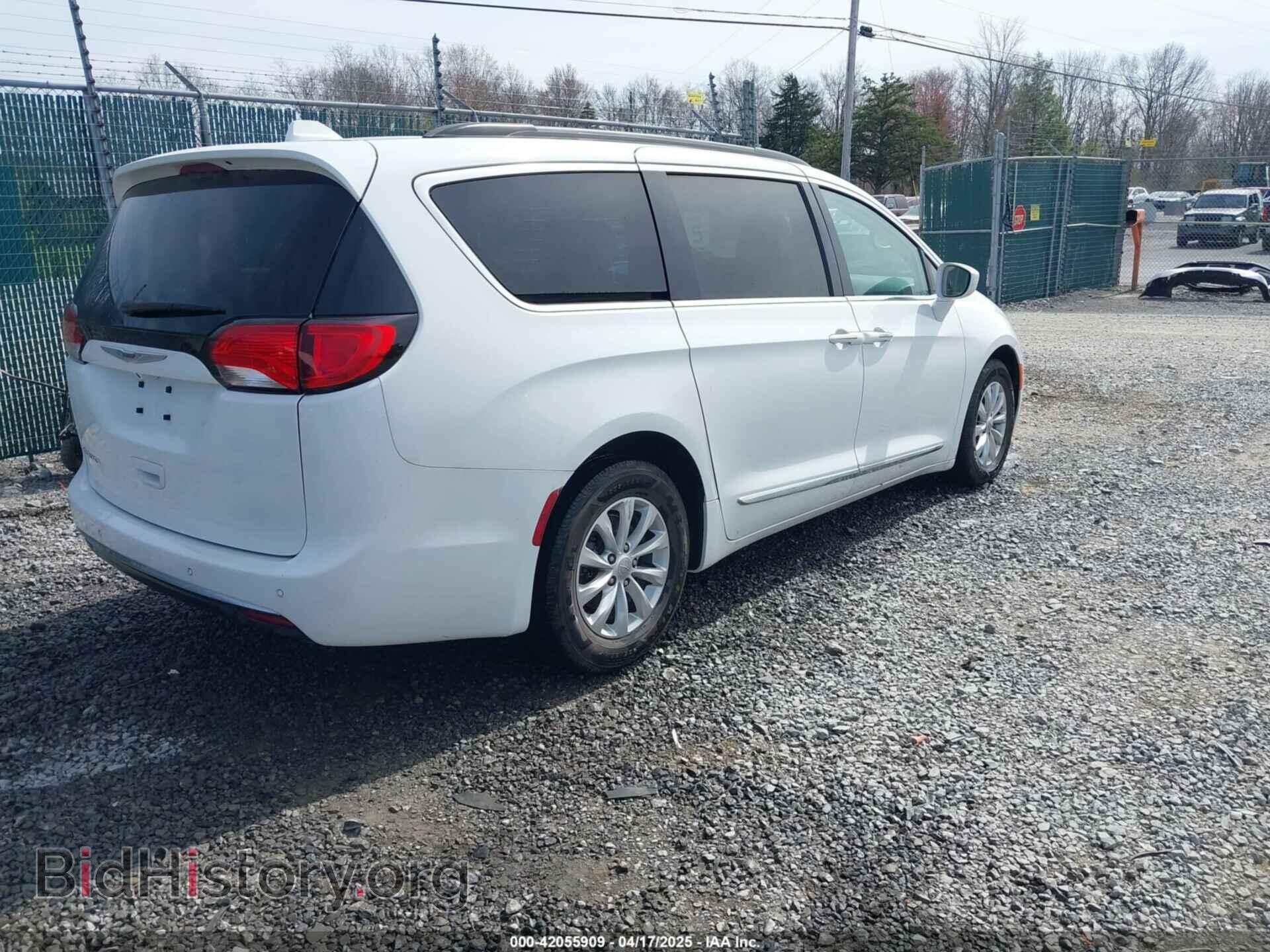 2017 CHRYSLER PACIFICA - VIN: 2C4RC1BG4HR511288 - Фото 4