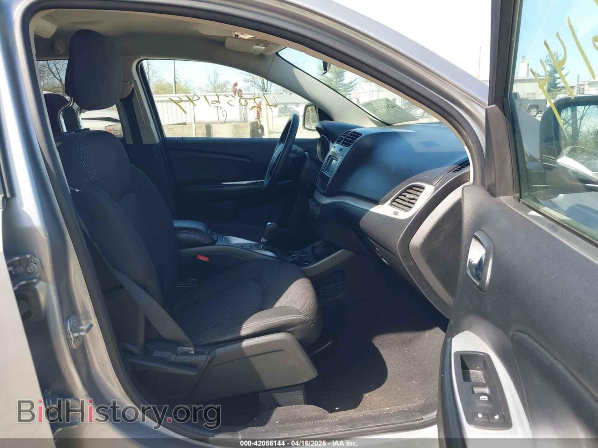 2017 DODGE JOURNEY - VIN: 3C4PDCBGXHT518548 - Фото 5