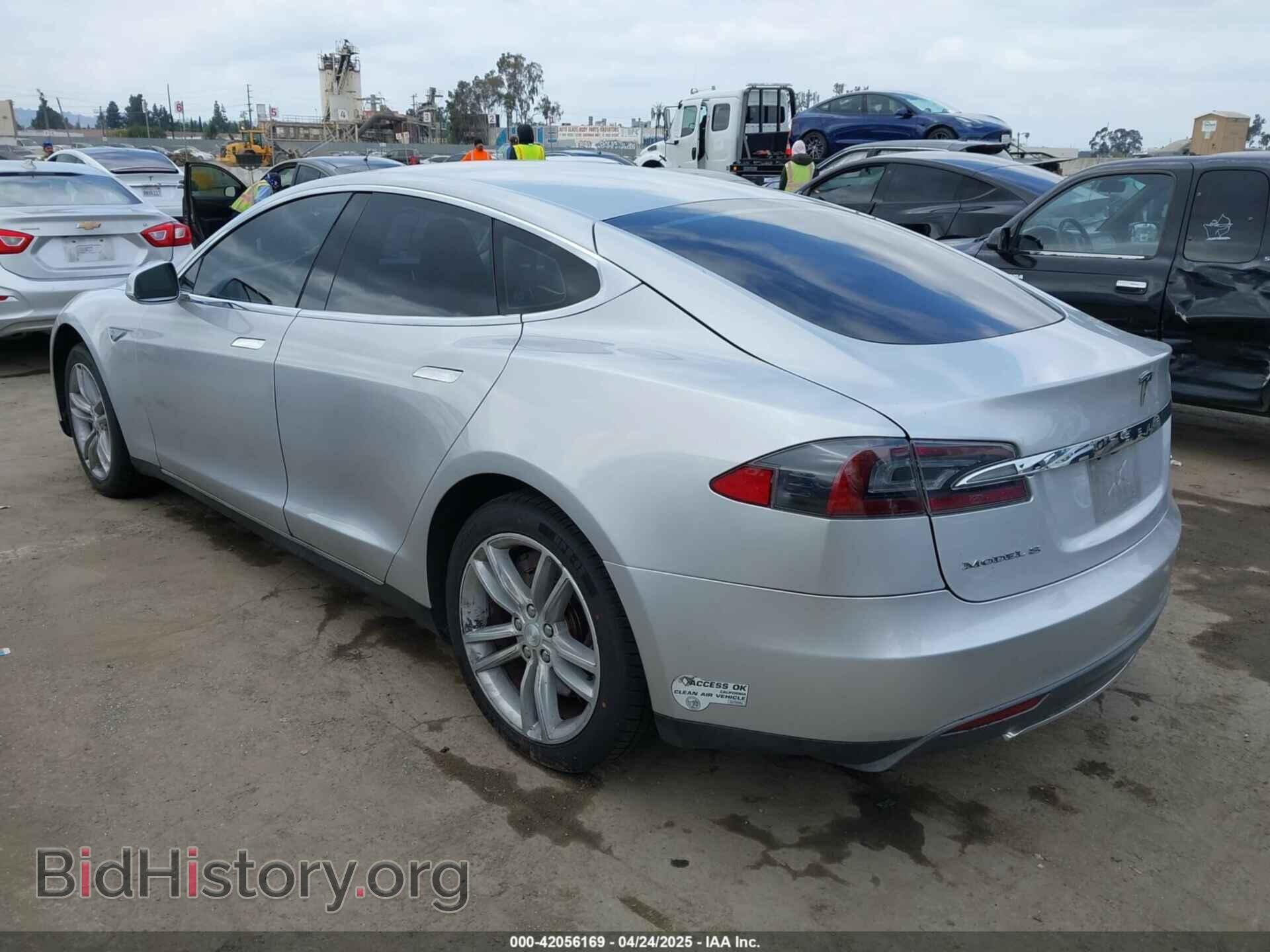 2013 TESLA MODEL S - VIN: 5YJSA1DG7DFP11382 - Фото 3