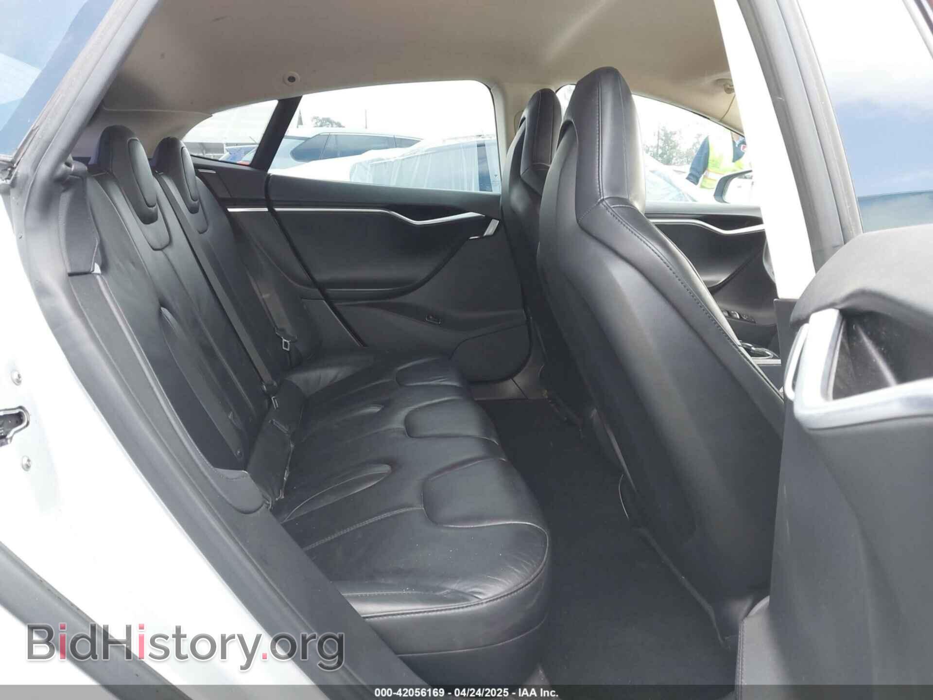 2013 TESLA MODEL S - VIN: 5YJSA1DG7DFP11382 - Фото 8