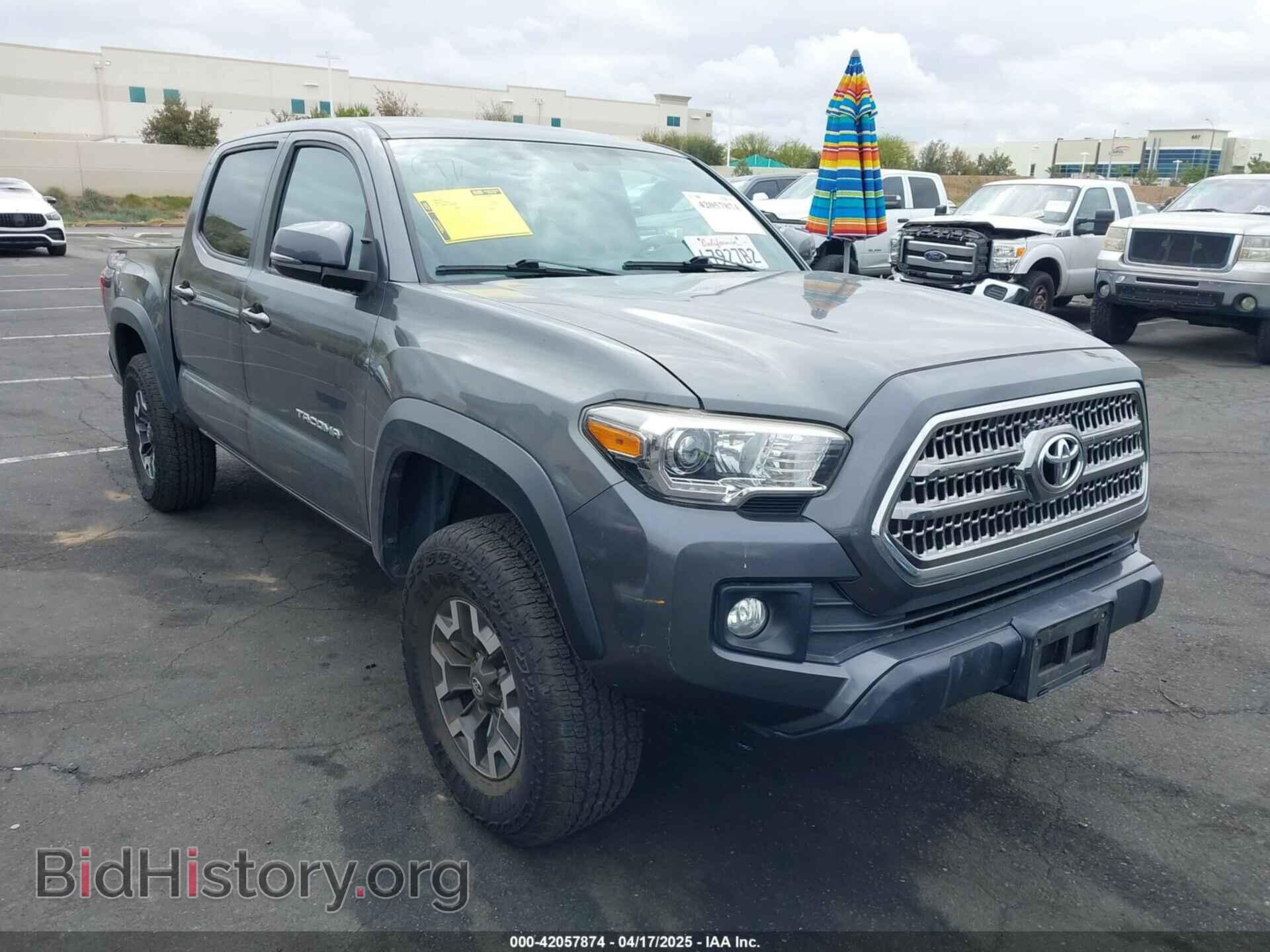 Photo 3TMAZ5CN7HM045752 - TOYOTA TACOMA 2017