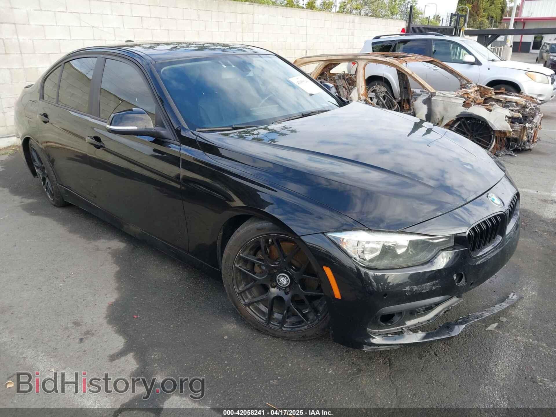 Photo WBA8E1G52GNU11325 - BMW 320I 2016