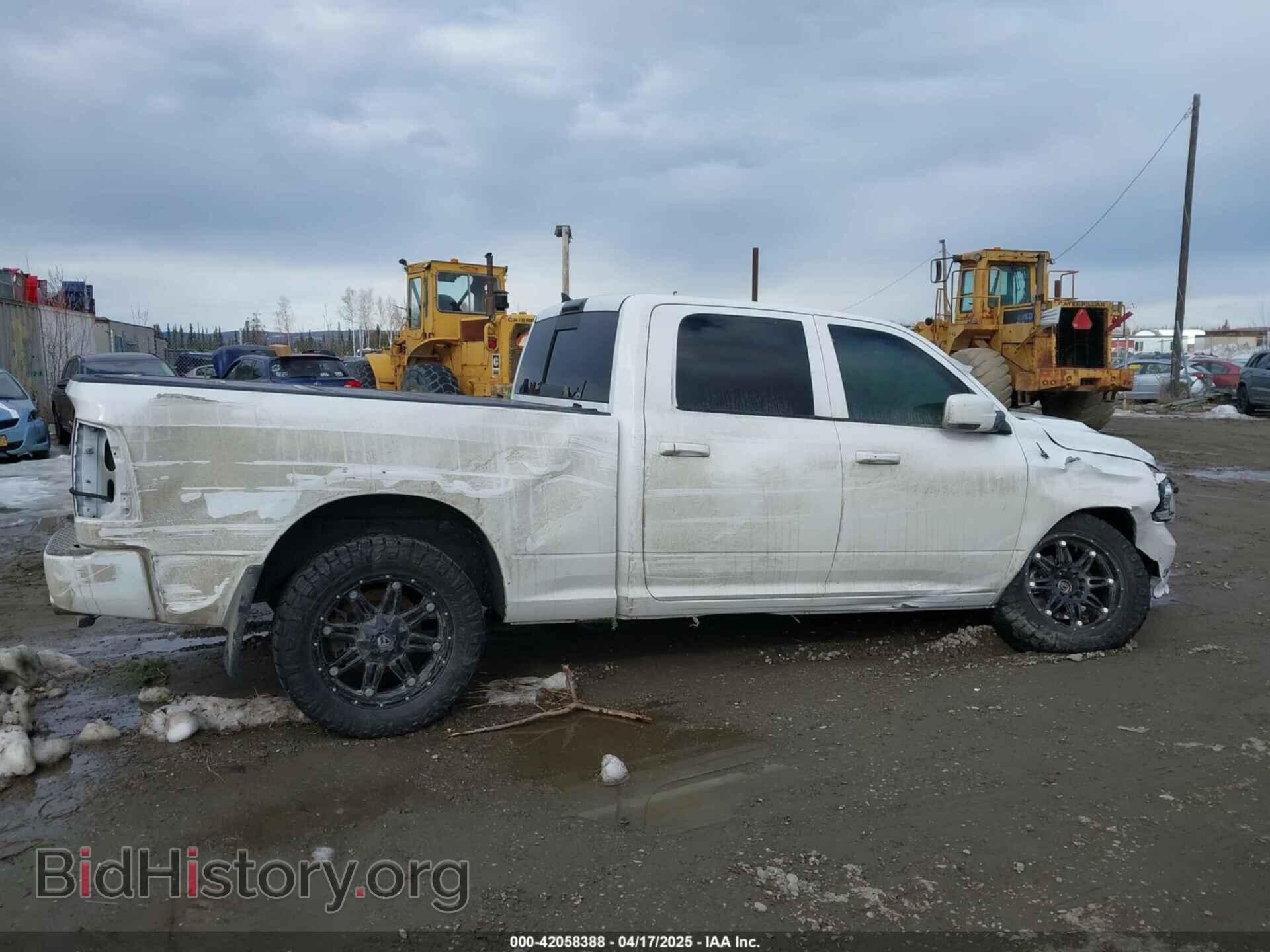 2016 RAM 1500 - VIN: 1C6RR7UT4GS106595 - Фото 12