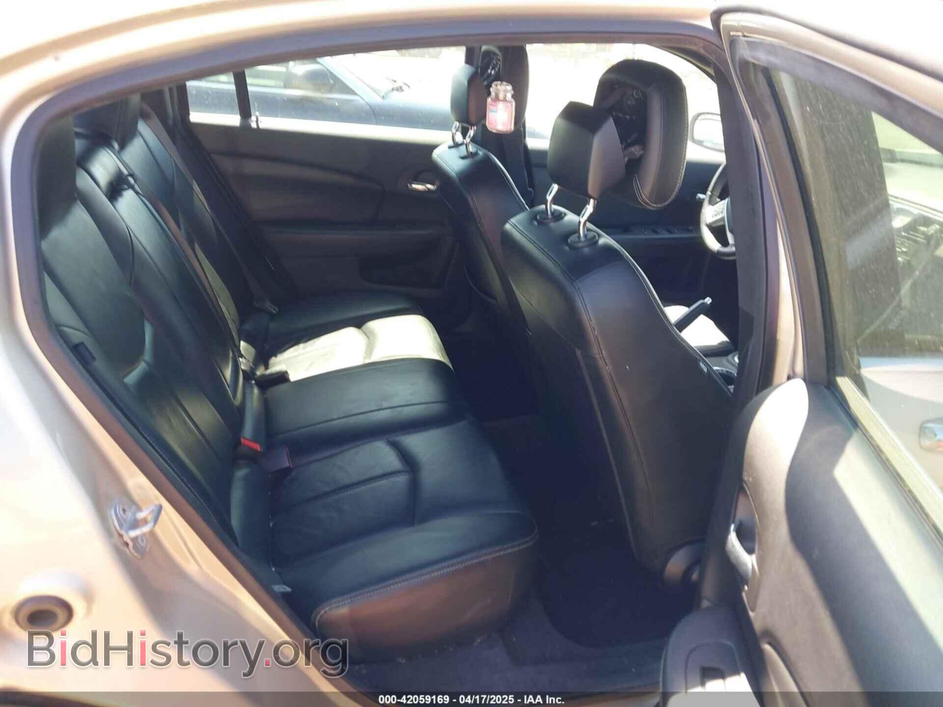 2013 CHRYSLER 200 - VIN: 1C3CCBCG0DN612592 - Фото 8