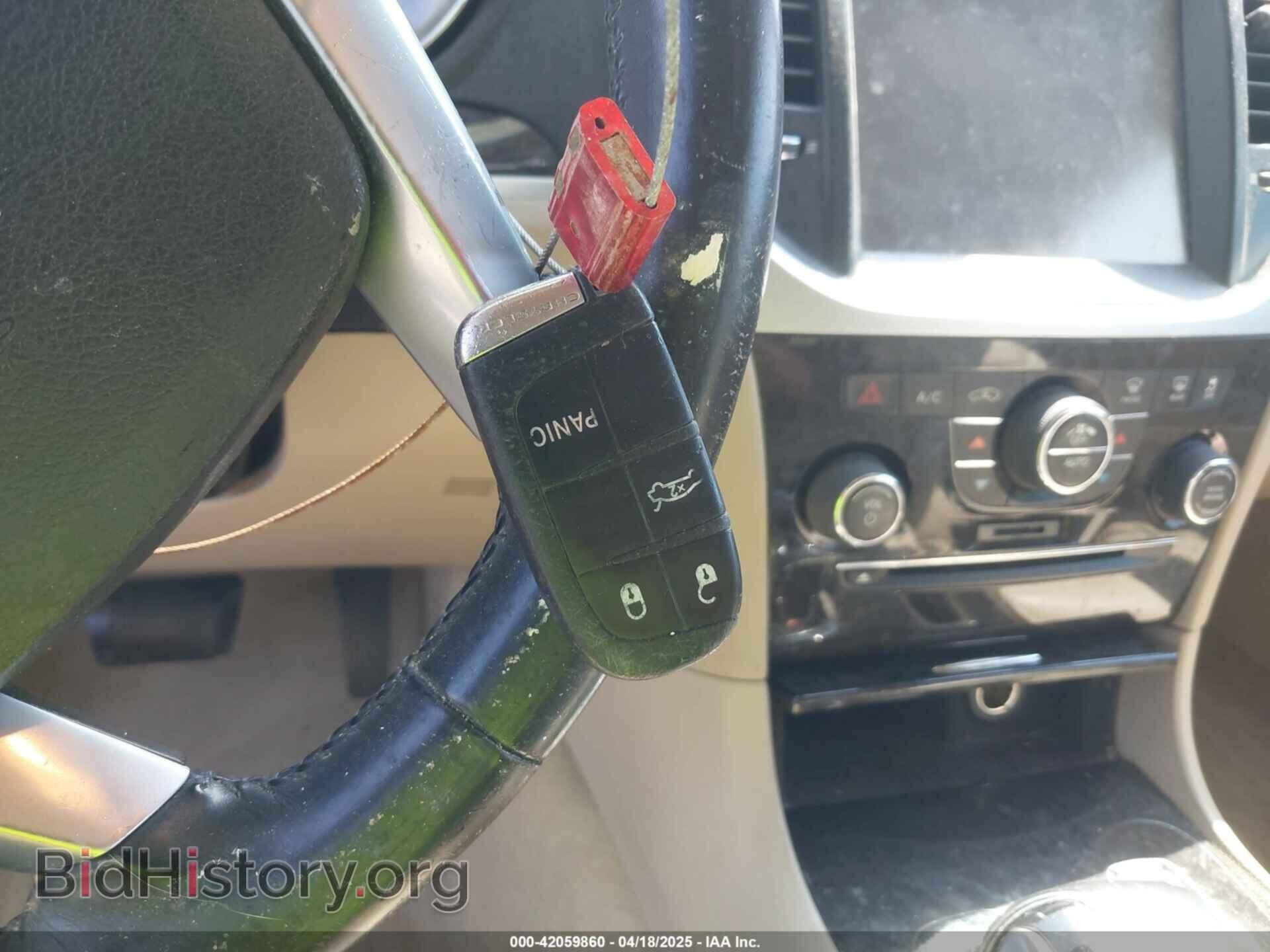 2013 CHRYSLER 300 - VIN: 2C3CCAAG1DH603521 - Фото 11