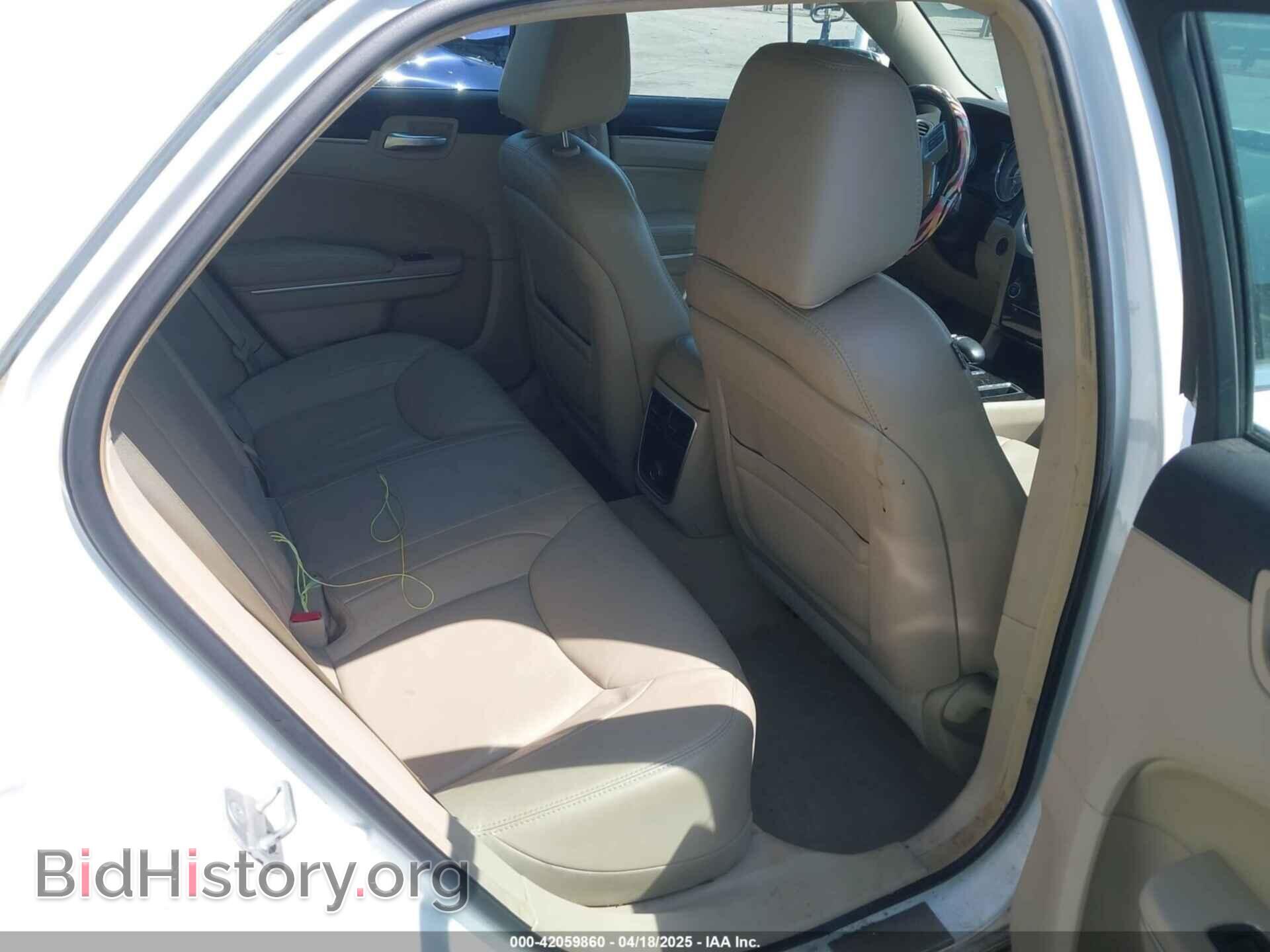 2013 CHRYSLER 300 - VIN: 2C3CCAAG1DH603521 - Фото 8