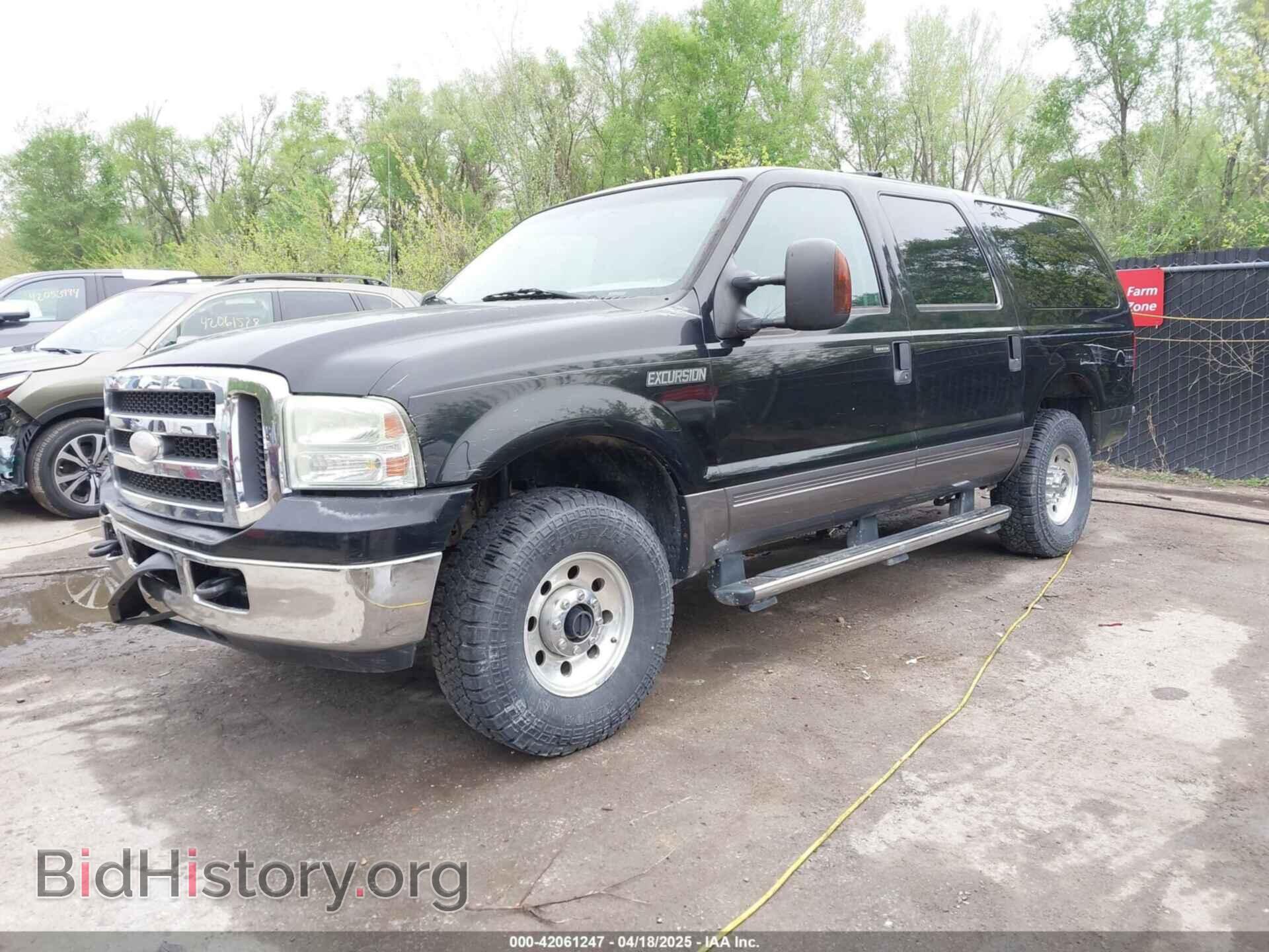 2005 FORD EXCURSION - VIN: 1FMNU41L95EC34363 - Фото 2