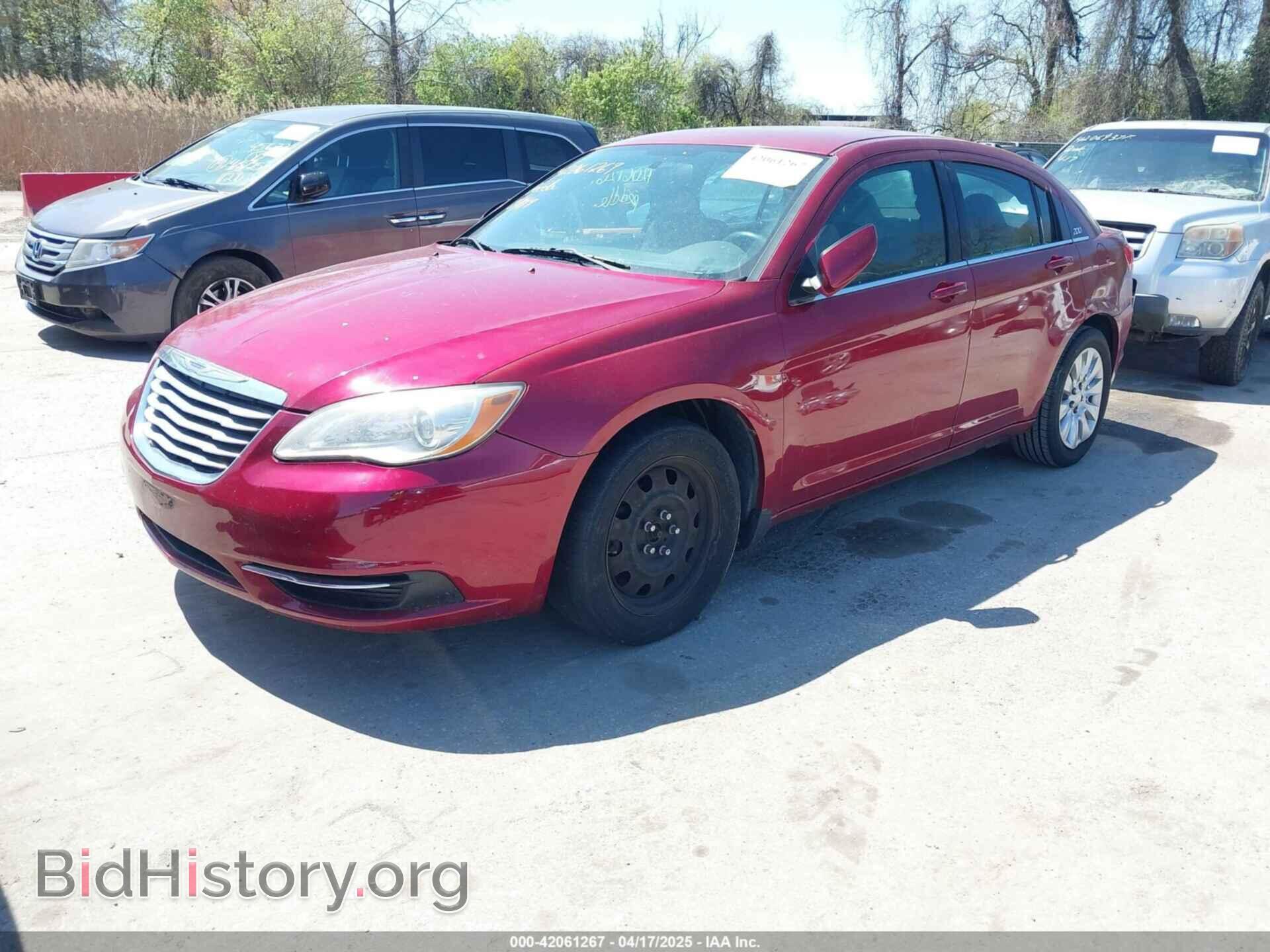 2014 CHRYSLER 200 - VIN: 1C3CCBAB6EN211685 - Фото 2