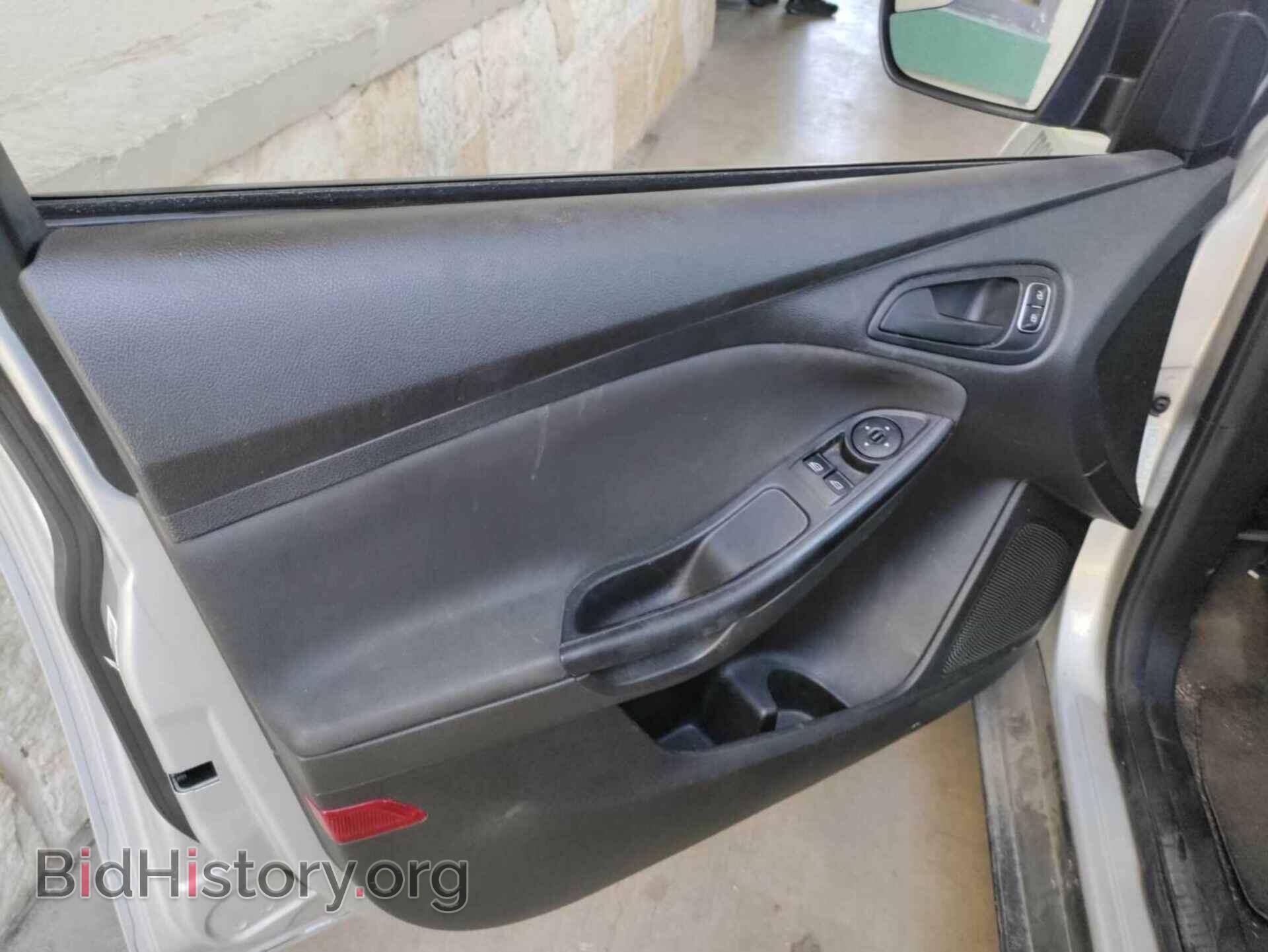 2016 FORD FOCUS - VIN: 1FADP3E26GL373678 - Photo 29