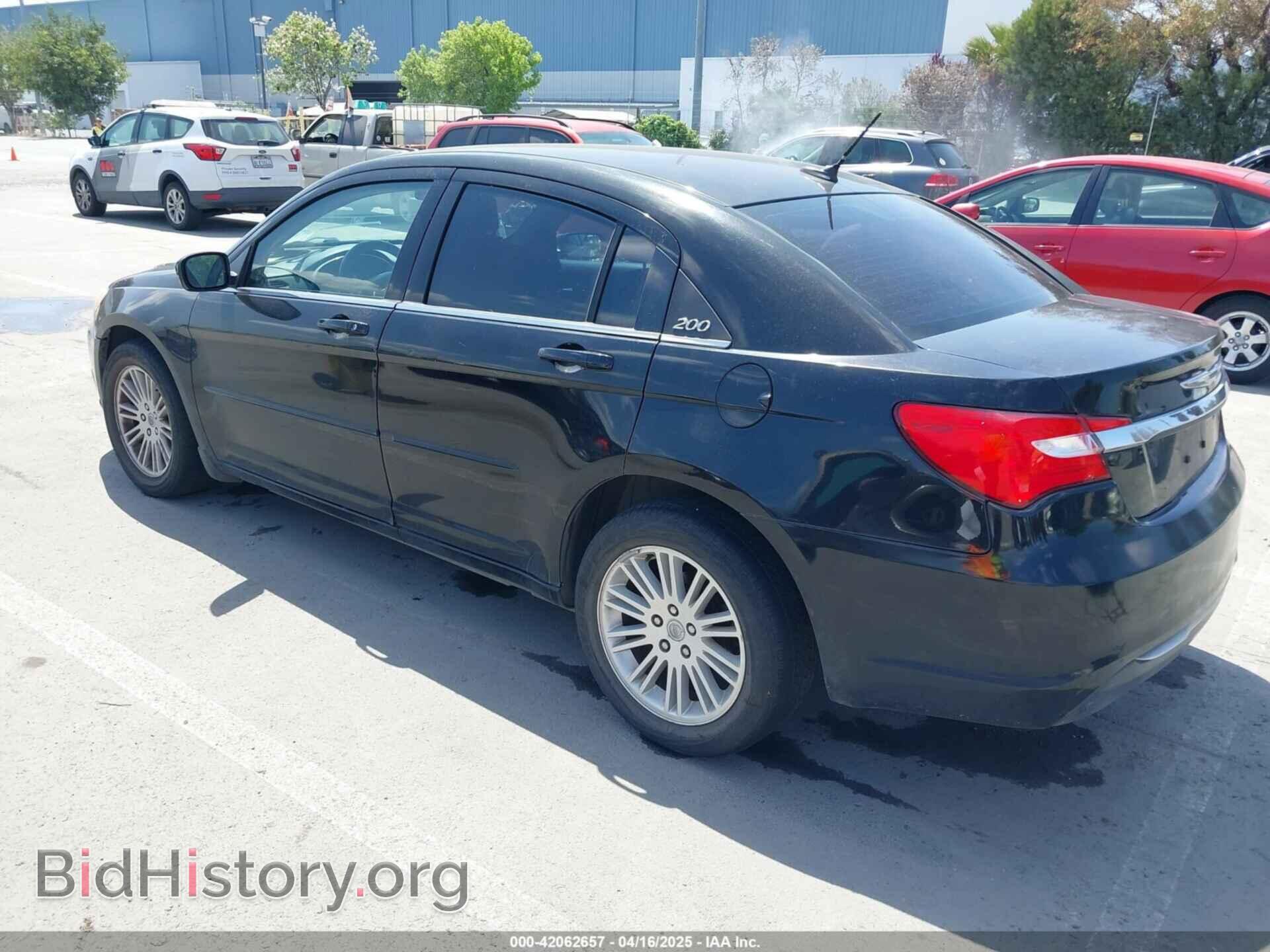 2012 CHRYSLER 200 - VIN: 1C3CCBAB6CN208279 - Фото 3
