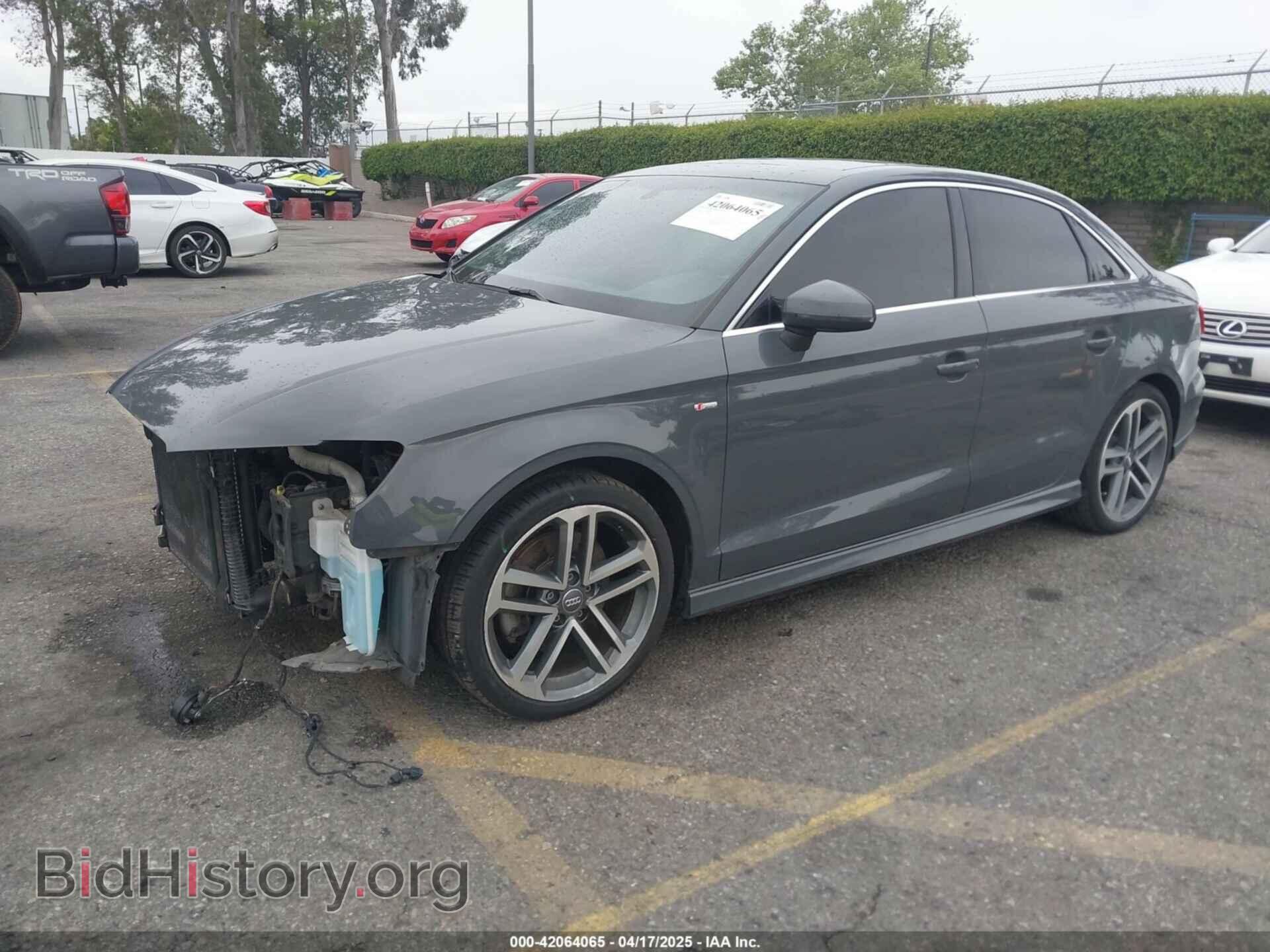 2018 AUDI A3 - VIN: WAUJ8GFF4J1060180 - Фото 2