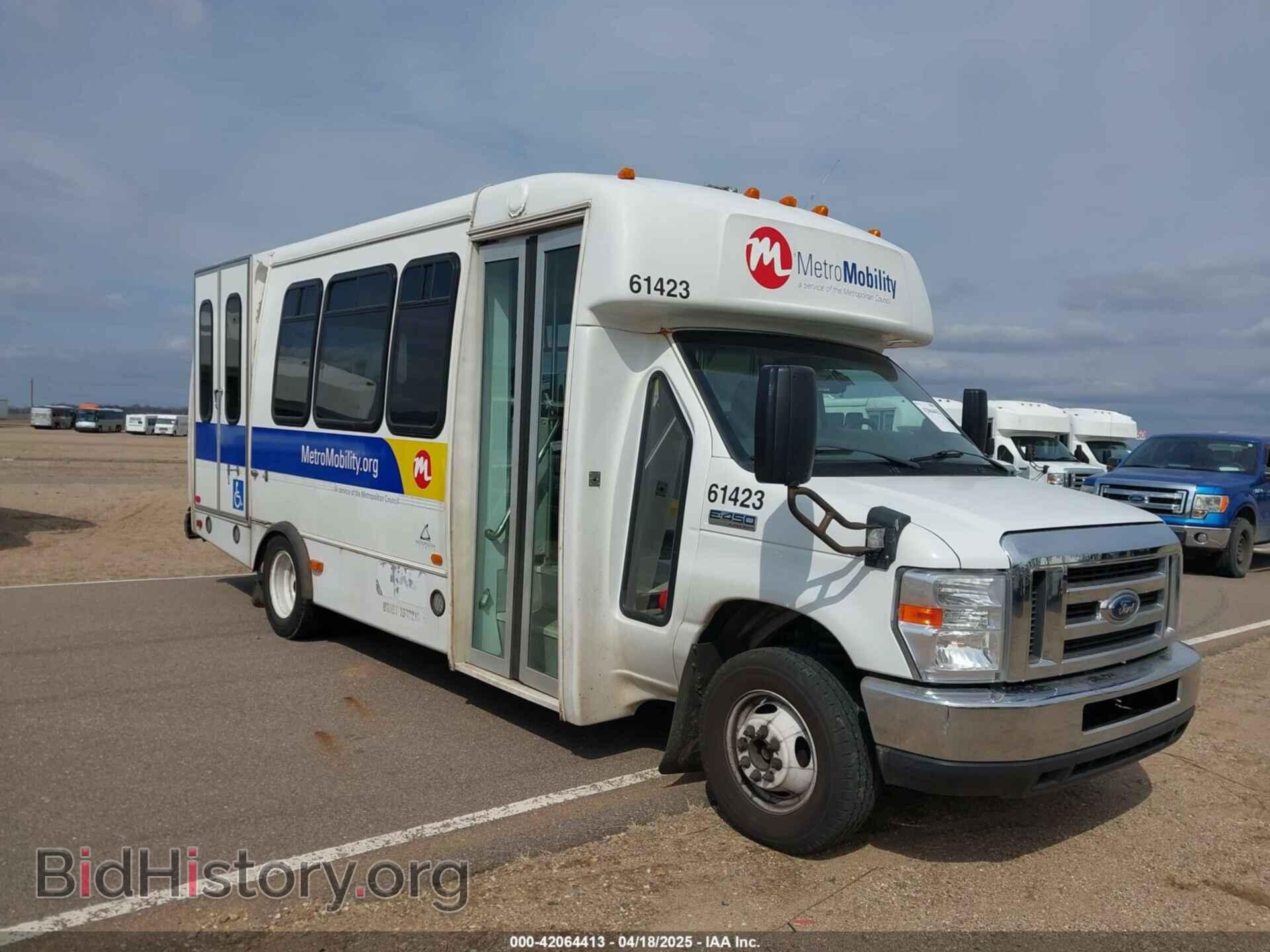 Фотография 1FDFE4FS2KDC30982 - FORD E-450 CUTAWAY 2019
