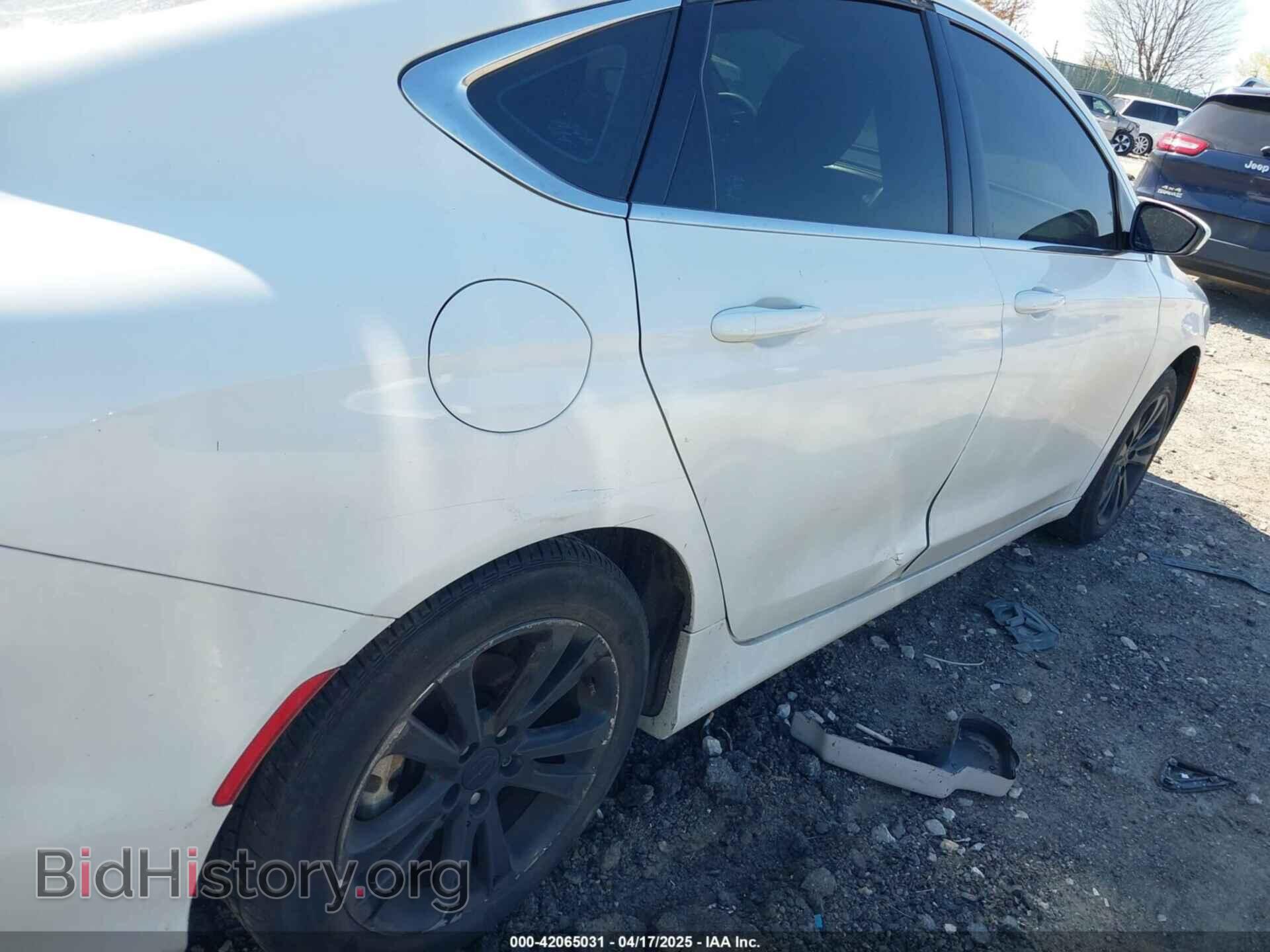 2016 CHRYSLER 200 - VIN: 1C3CCCAB9GN133041 - Фото 17