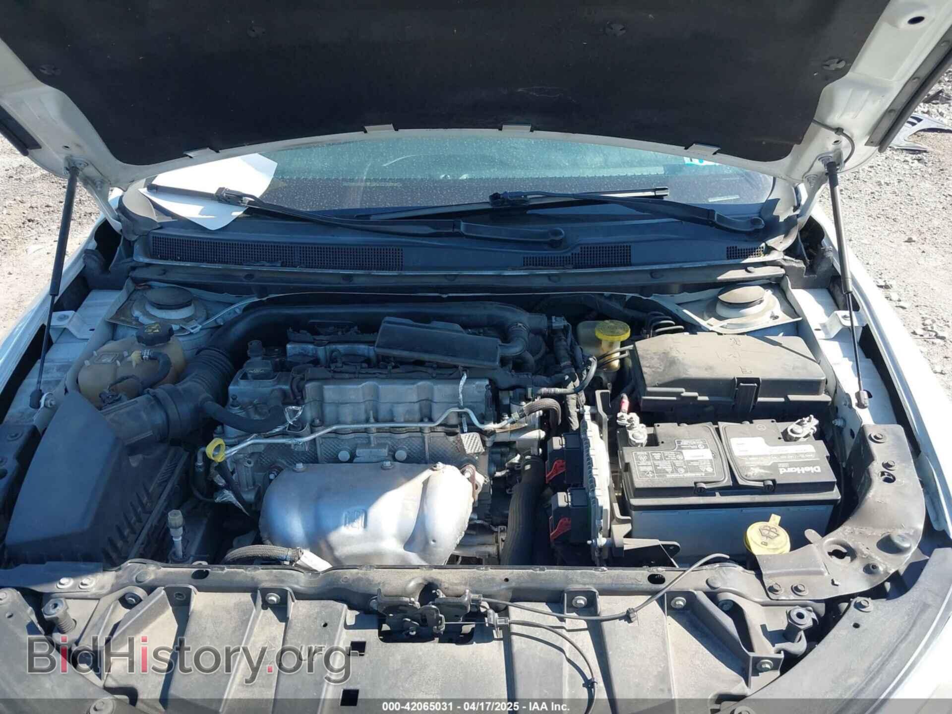 2016 CHRYSLER 200 - VIN: 1C3CCCAB9GN133041 - Фото 10
