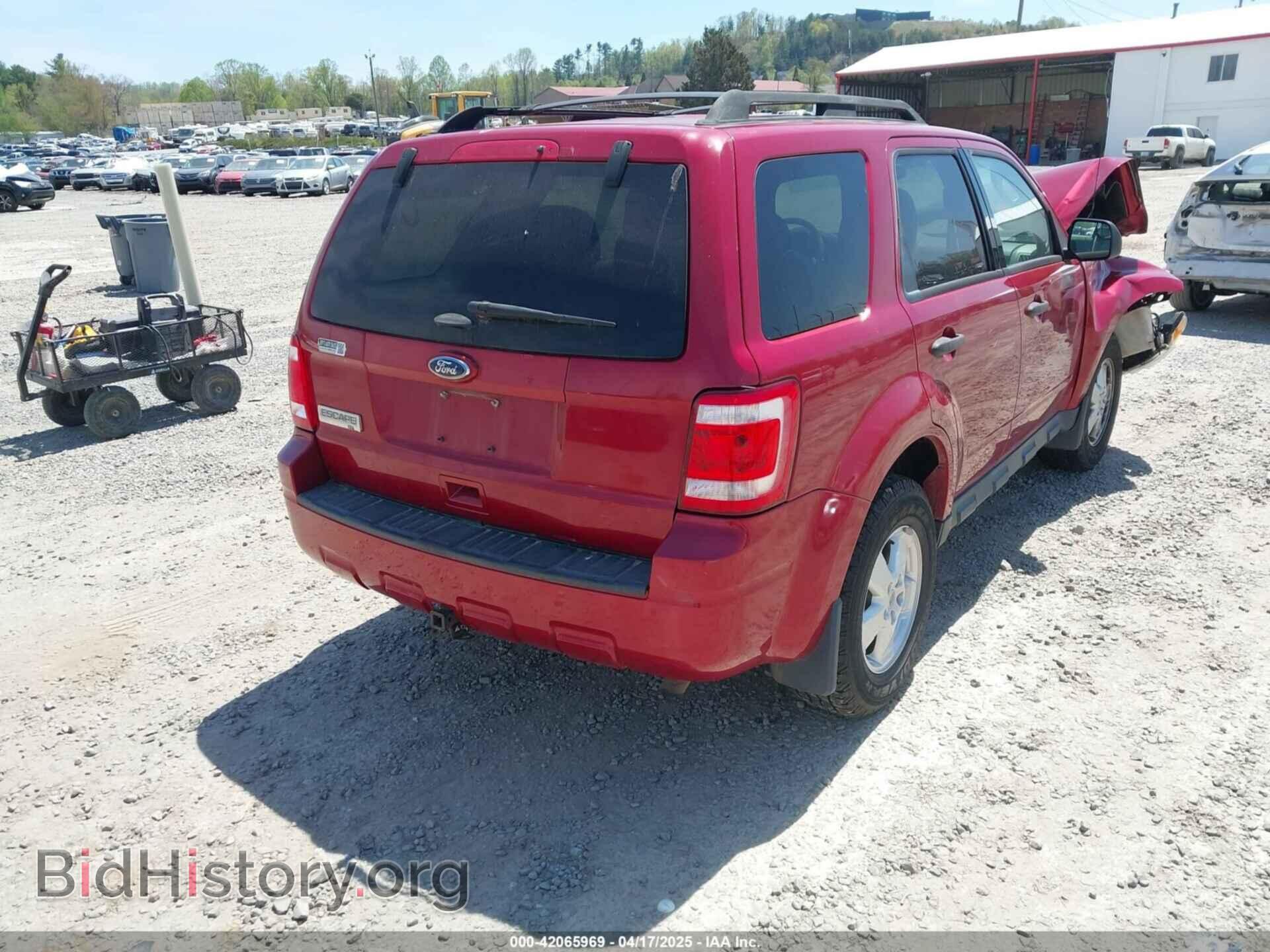 2011 FORD ESCAPE - VIN: 1FMCU9D79BKB50978 - Фото 4