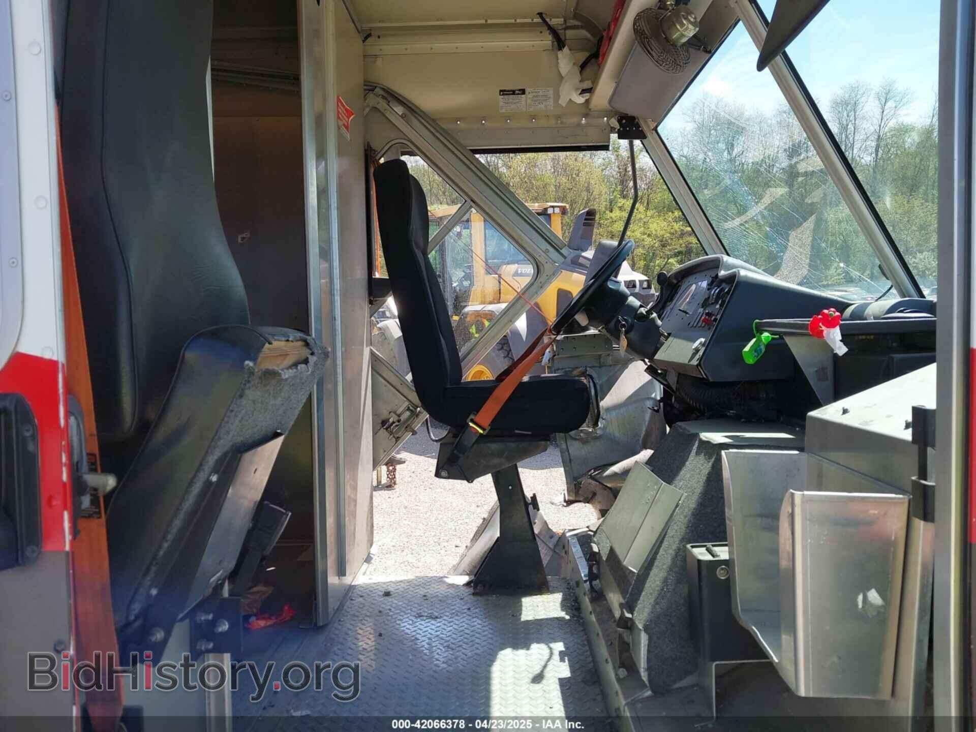 2010 FORD E-350 STRIPPED - VIN: 1FC2E3KL5ADA44041 - Photo 5