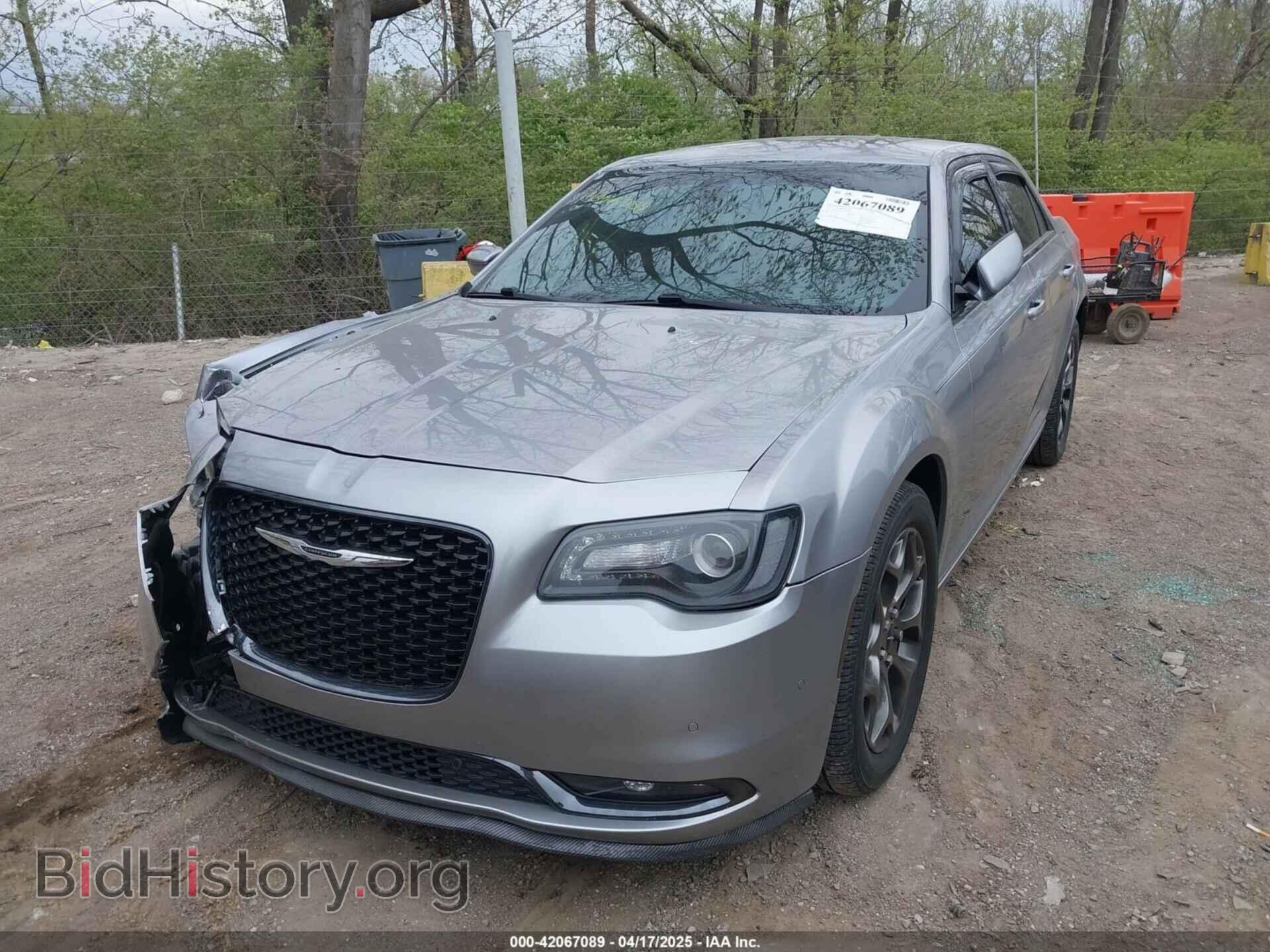 2016 CHRYSLER 300 - VIN: 2C3CCAGG7GH152395 - Фото 2