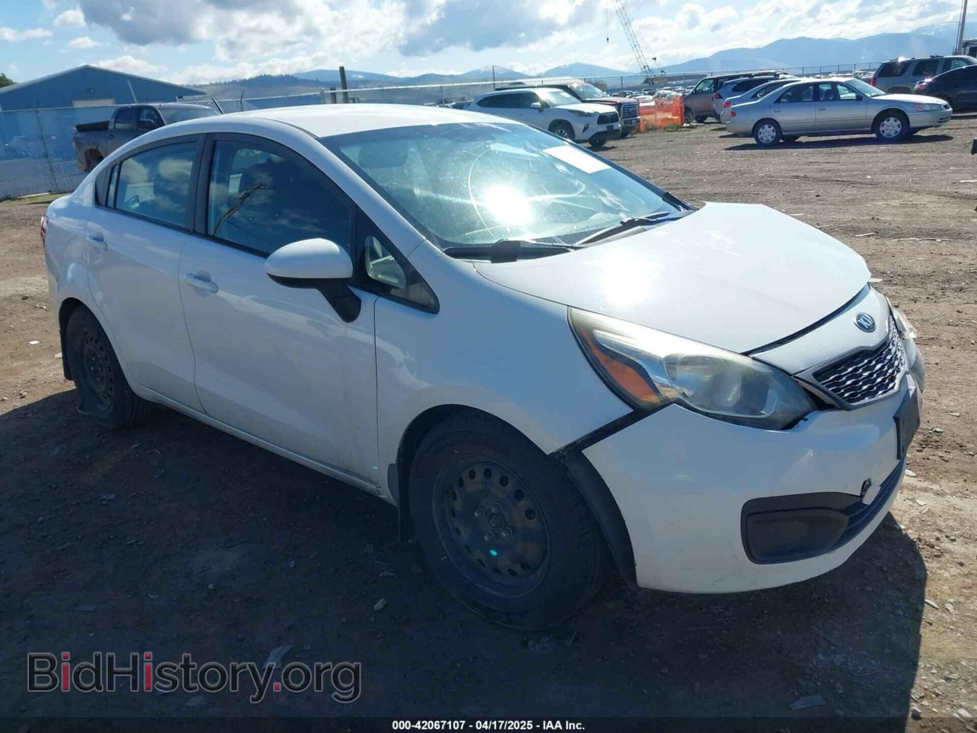 Фотография KNADM4A39D6122149 - KIA RIO 2013