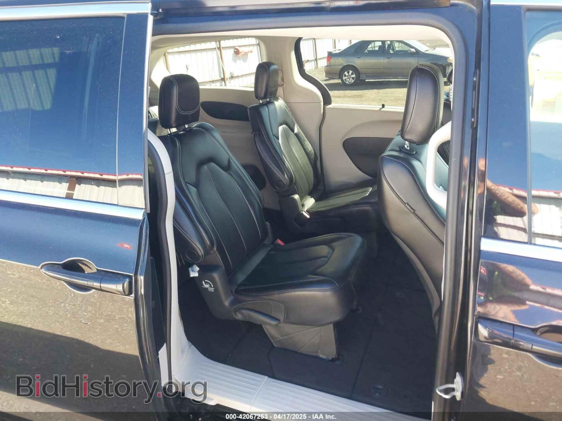 2023 CHRYSLER PACIFICA - VIN: 2C4RC1BG3PR533863 - Фото 8