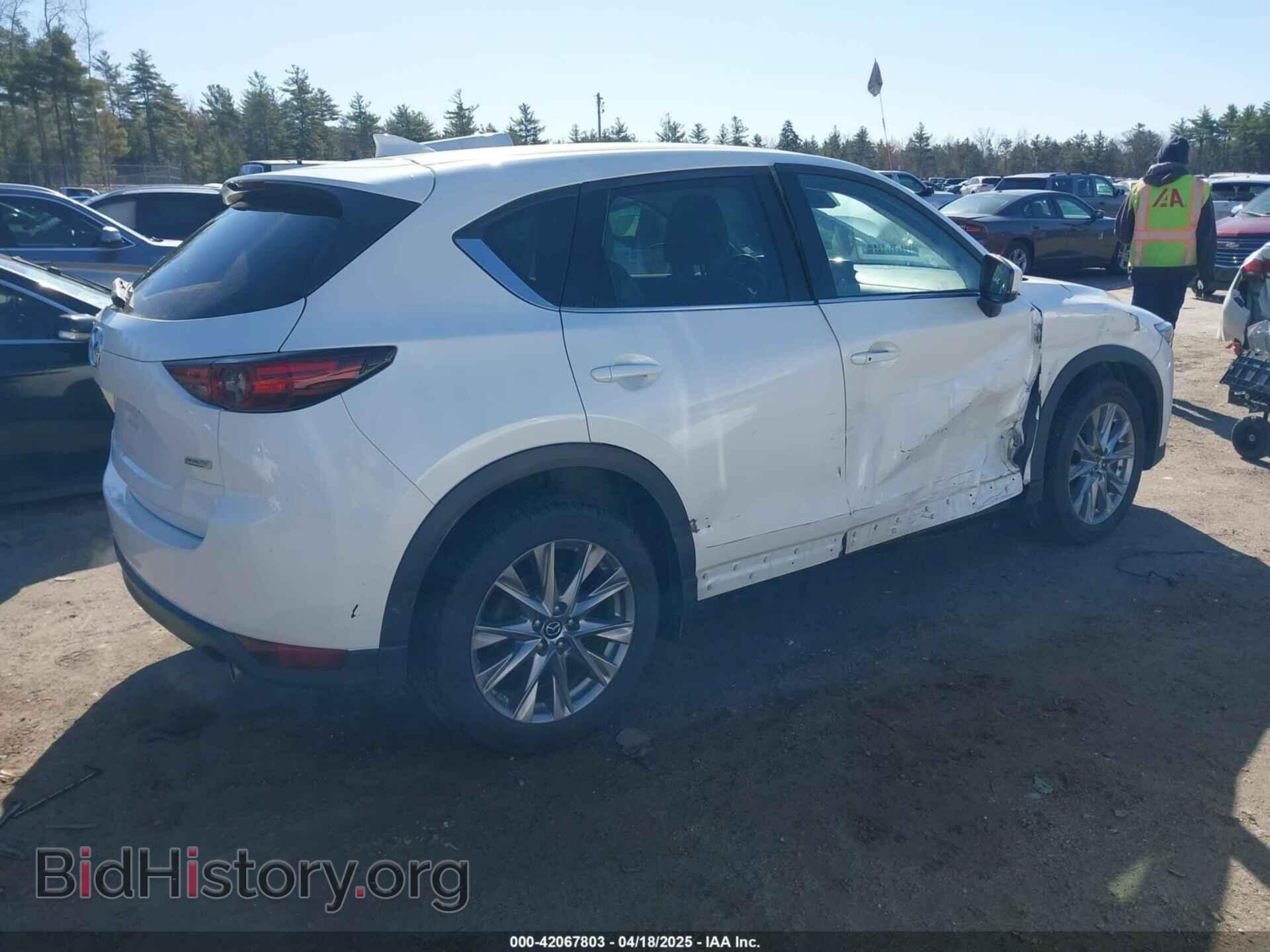 2019 MAZDA CX-5 - VIN: JM3KFBDM2K1506028 - Фото 4