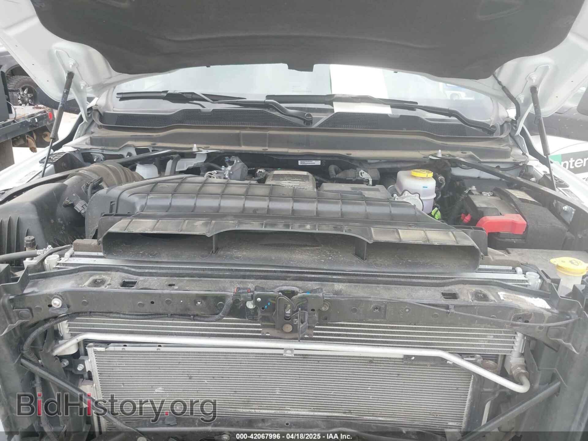 2024 RAM 3500 - VIN: 3C63R3HL0RG358136 - Фото 9
