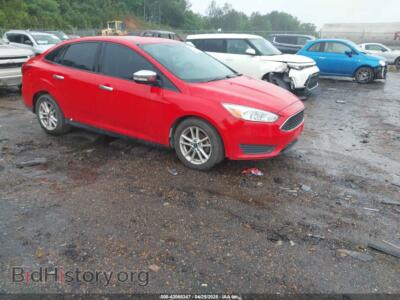 2017 Ford FOCUS SE, красный — VIN 1FADP3F22HL227780, IAAI