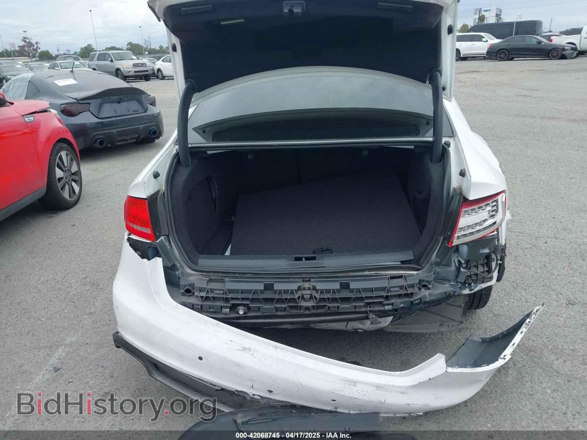 2012 AUDI A4 - VIN: WAUEFAFL3CA111293 - Фото 6