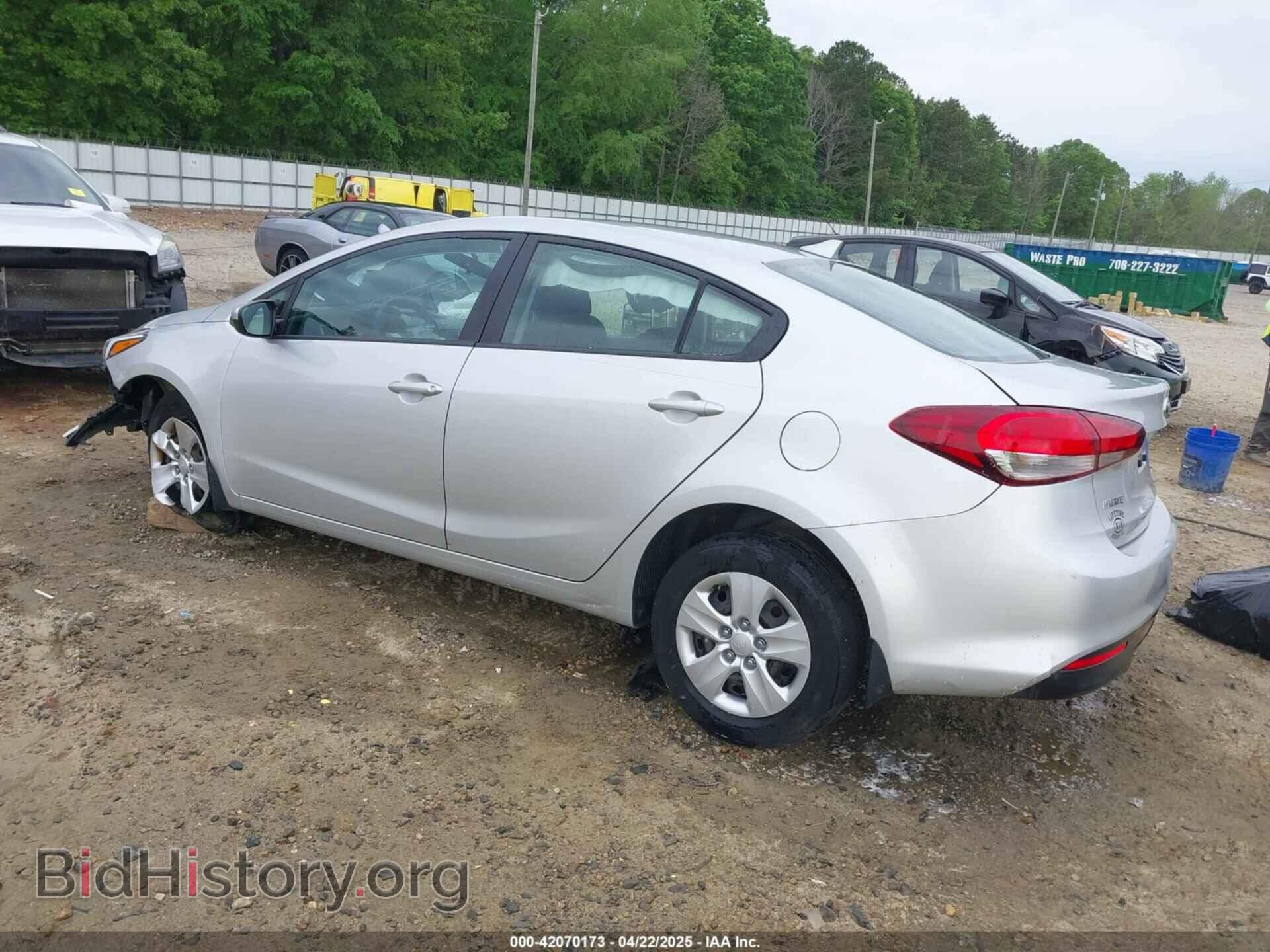 2017 KIA FORTE - VIN: 3KPFL4A72HE031922 - Фото 3