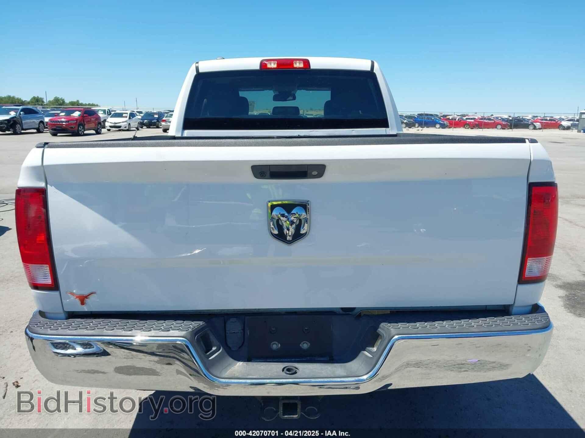2018 RAM 1500 - VIN: 1C6RR6FT8JS315580 - Фото 17