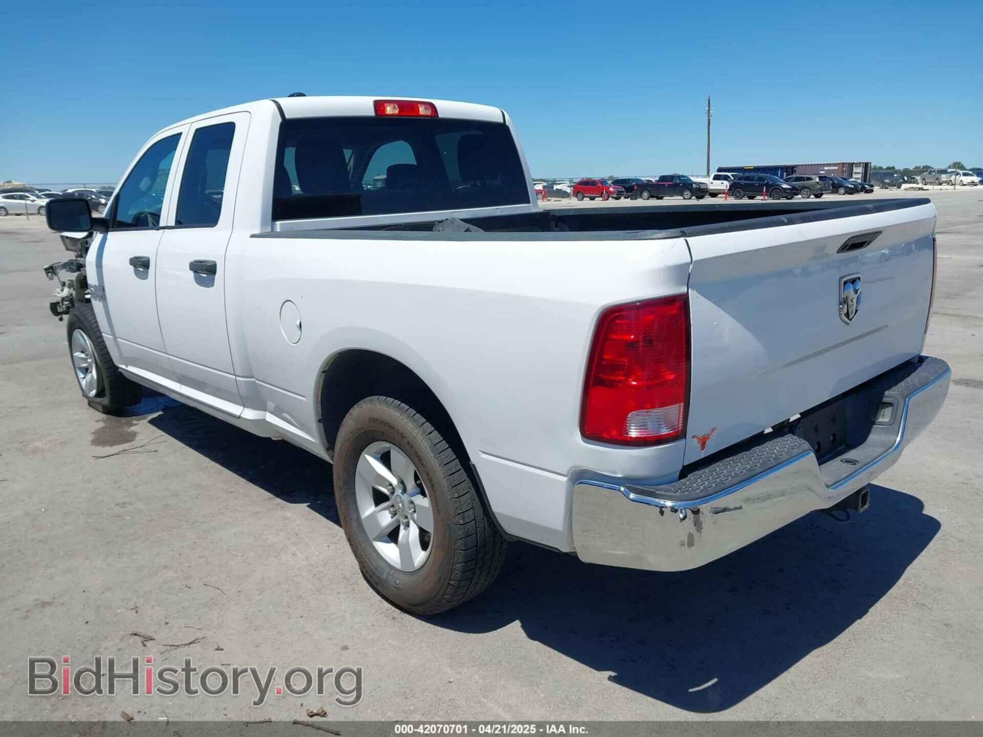 2018 RAM 1500 - VIN: 1C6RR6FT8JS315580 - Фото 3