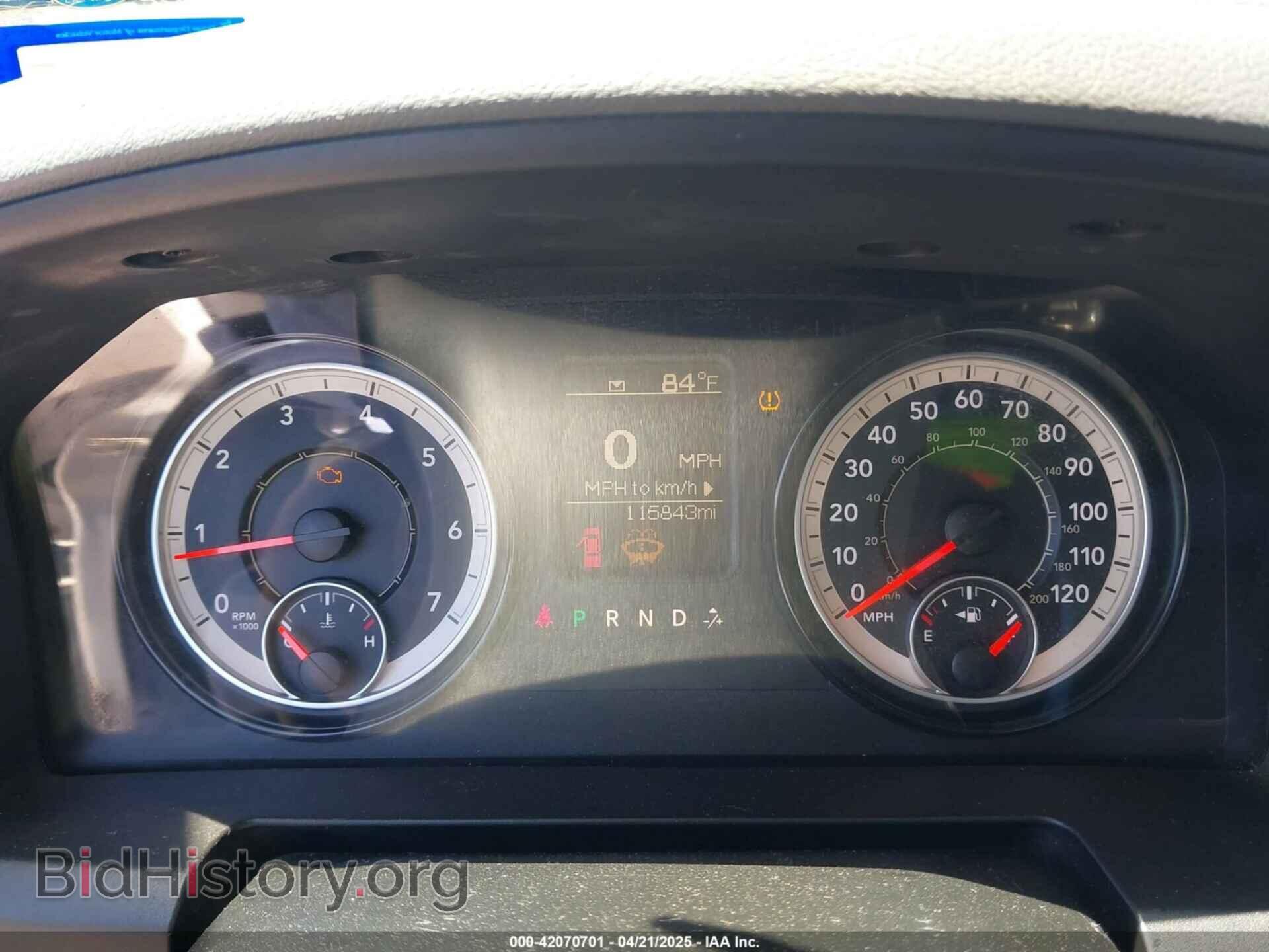 2018 RAM 1500 - VIN: 1C6RR6FT8JS315580 - Фото 7