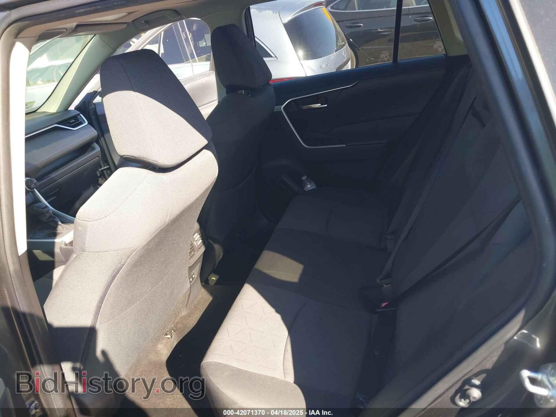 2019 TOYOTA RAV4 - VIN: JTMP1RFV0KD524246 - Фото 8