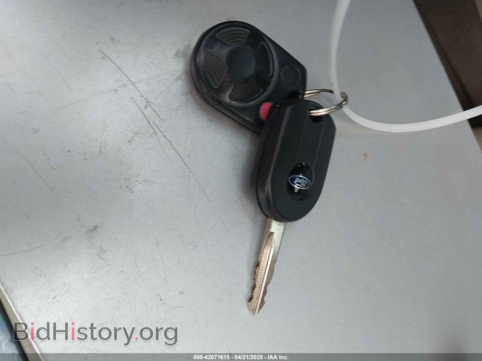 2010 FORD TAURUS - VIN: 1FAHP2EW3AG106982 - Фото 11