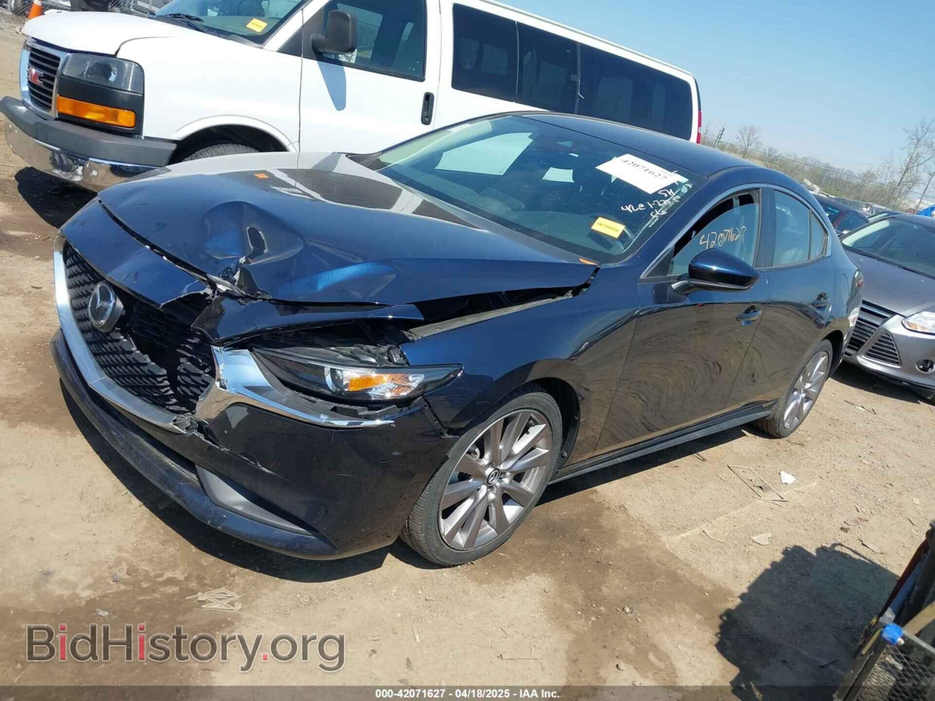 2021 MAZDA MAZDA3 - VIN: 3MZBPBBL2MM214771 - Photo 2