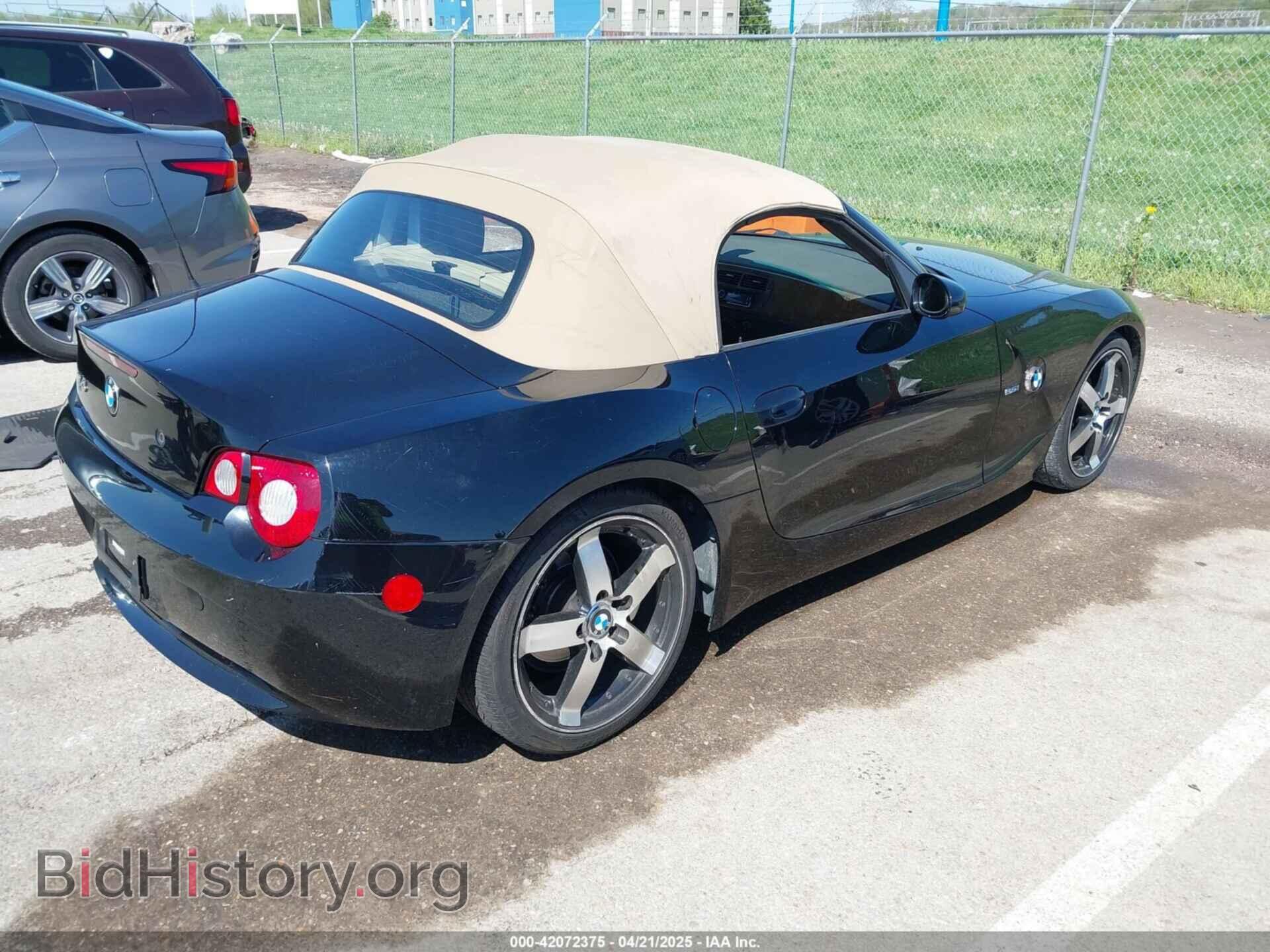 2005 BMW Z4 - VIN: 4USBT33595LS56405 - Фото 4