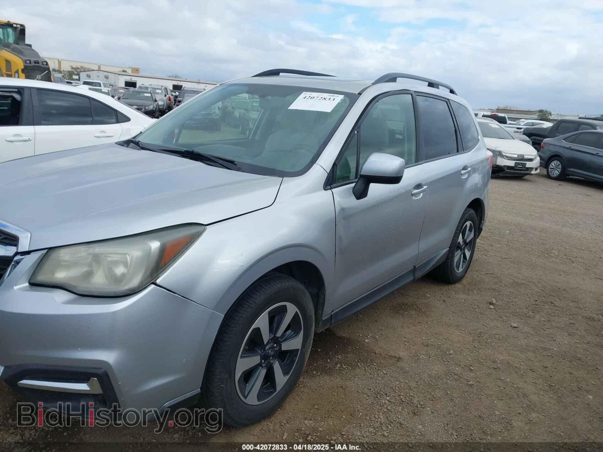 2017 SUBARU FORESTER - VIN: JF2SJAEC1HH417897 - Фото 6
